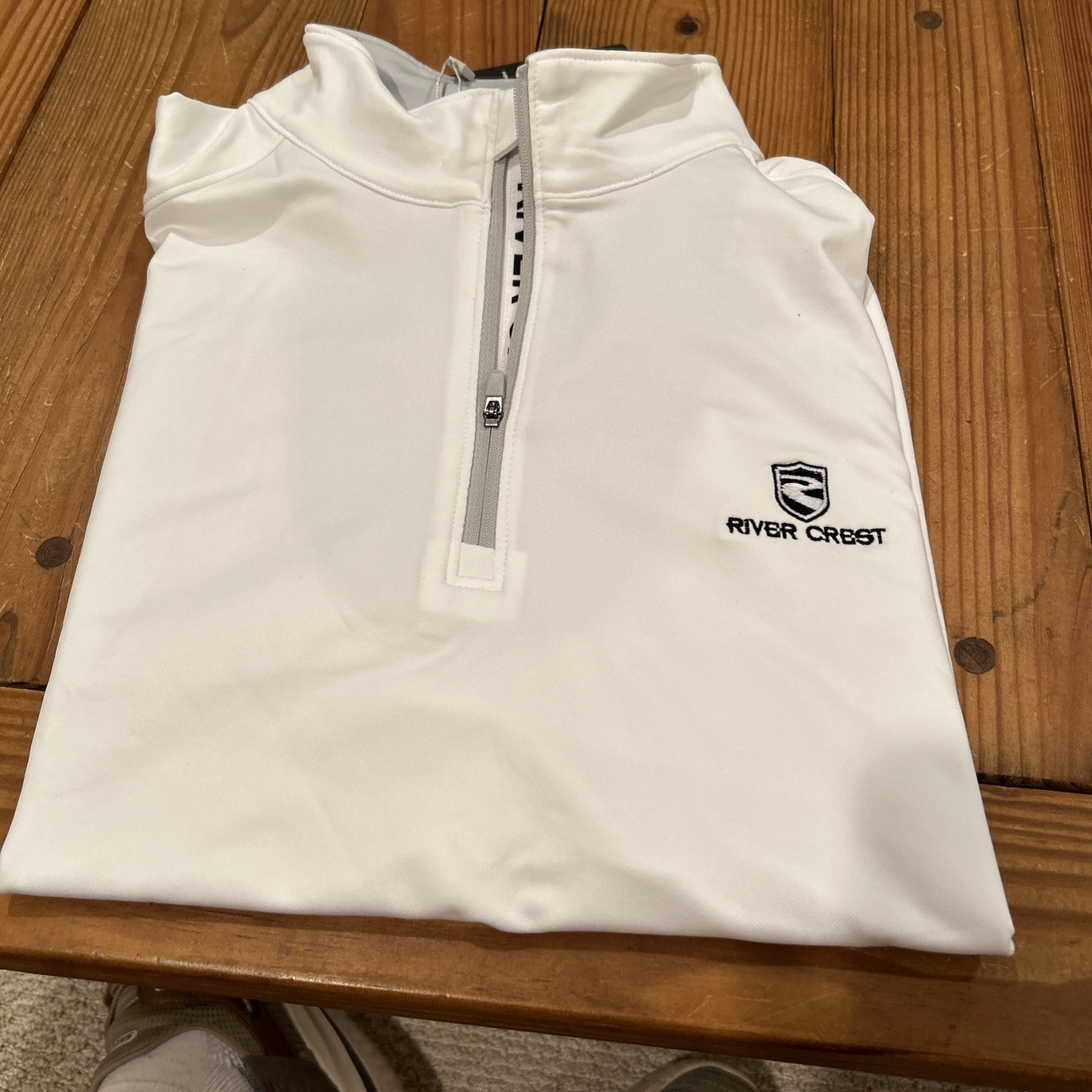 White Levelwear 1/4 Zip Pullover Small