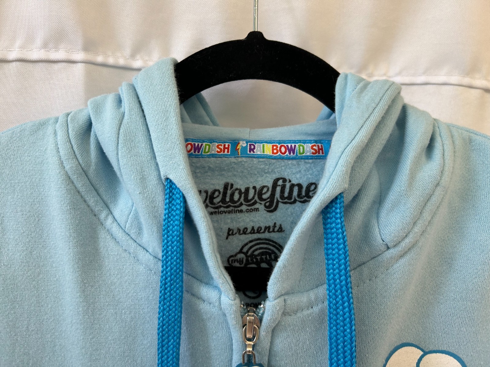 2012 WeLoveFine My Little Pony Rainbow Dash Hoodie MLP Size Small Unisex Brony