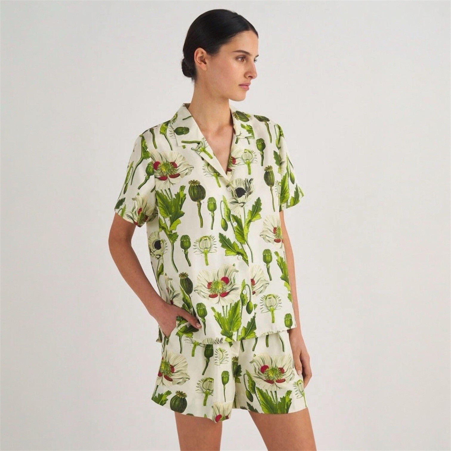 Oroton Garden Poppy Camp Shirt Size 12 AU / 8 US Silk Botanical Green