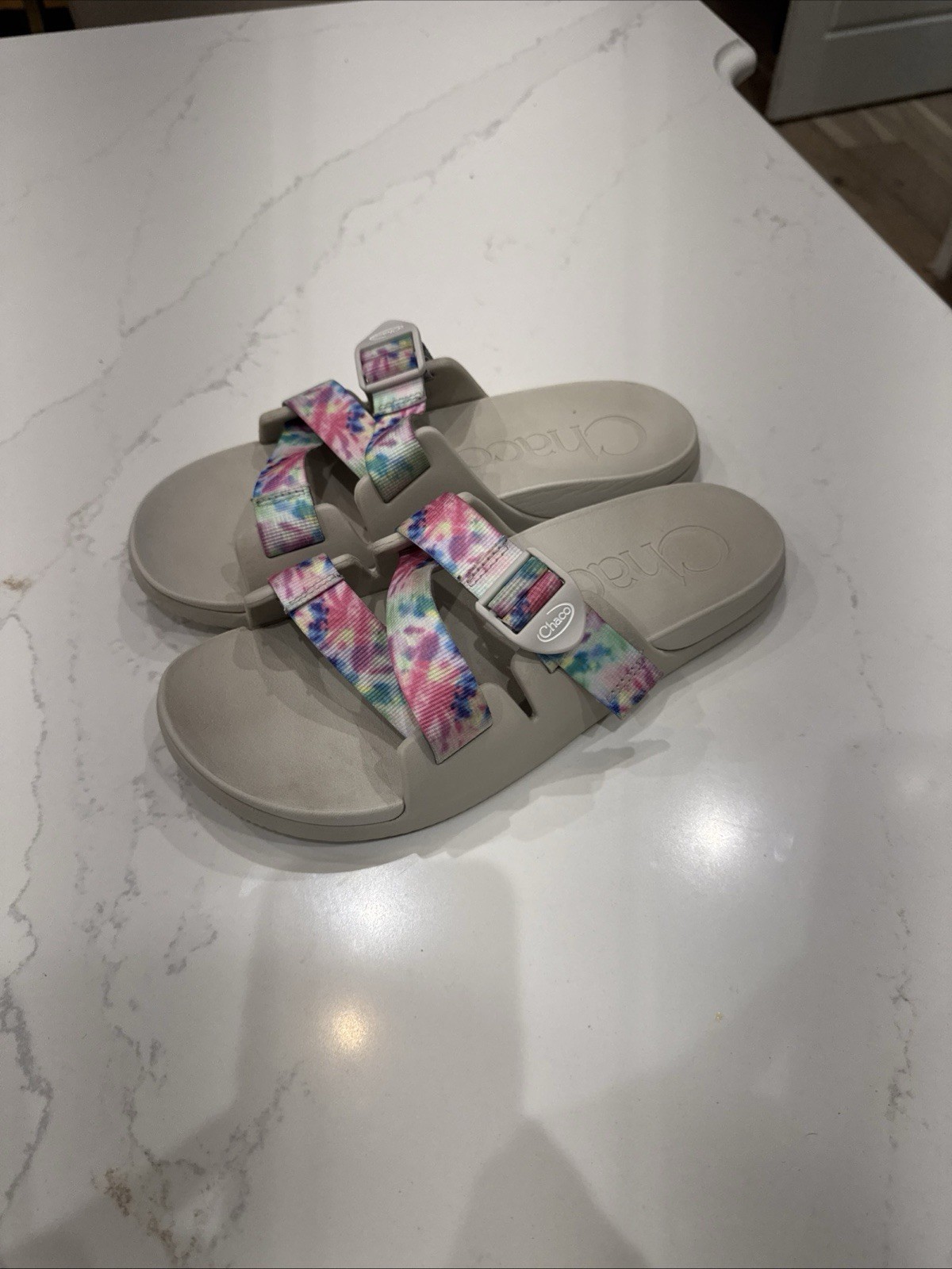Chaco Chillos Sandals Slides Womens Rainbow Tie Dye Shoes Size 10