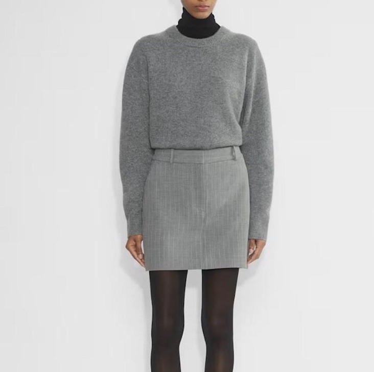 NWT Aritzia Babaton Grey Striped Chisel Mini Skirt – (Re)essential Size 10