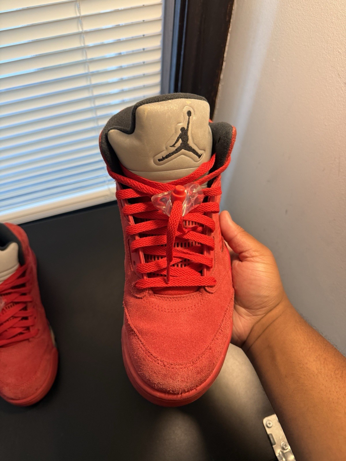 Air Jordan 5 Retro Red Suede Size 9 Good Condition