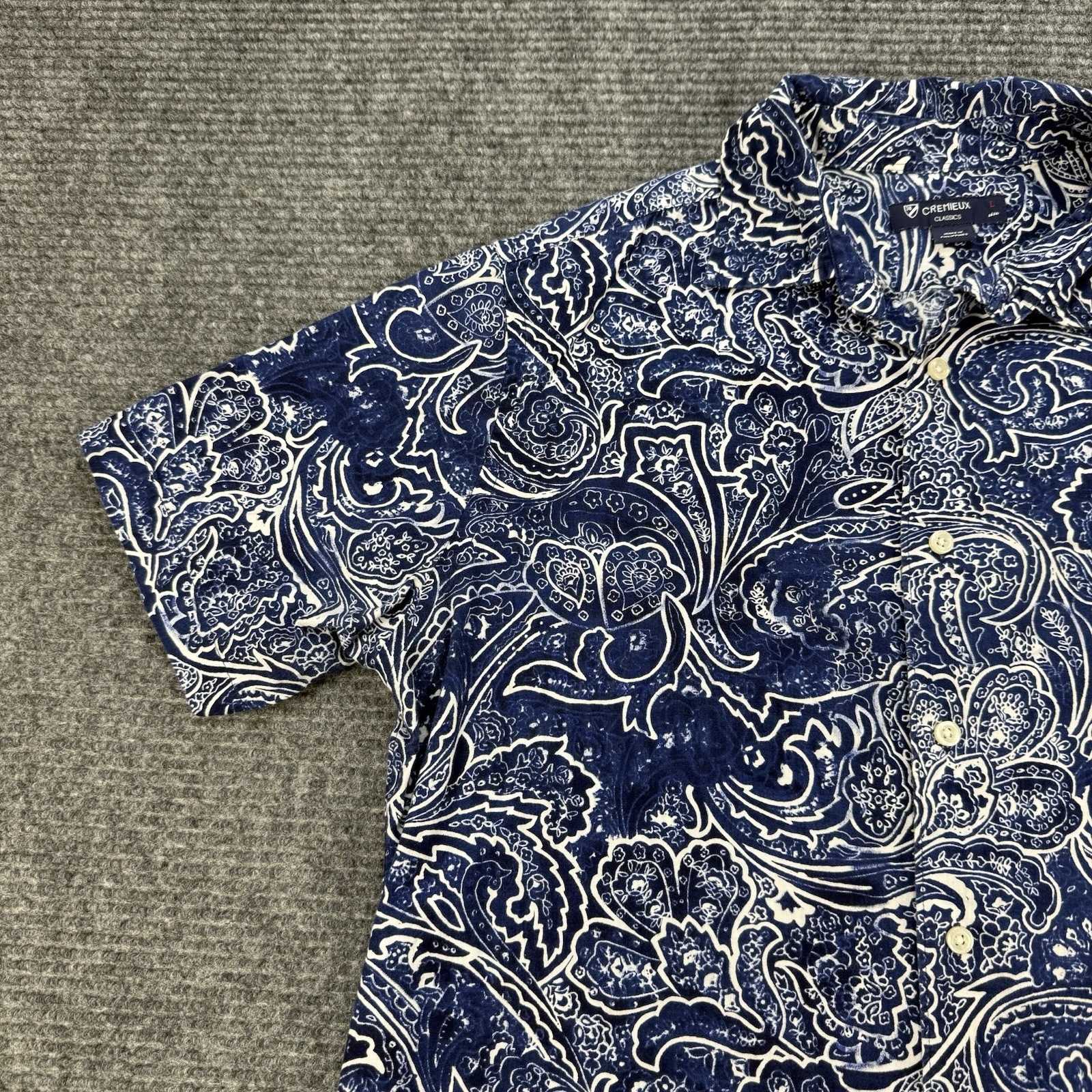 Cremieux Classics Mens Large Blue Paisley Short Sleeve Button Front 100% Cotton