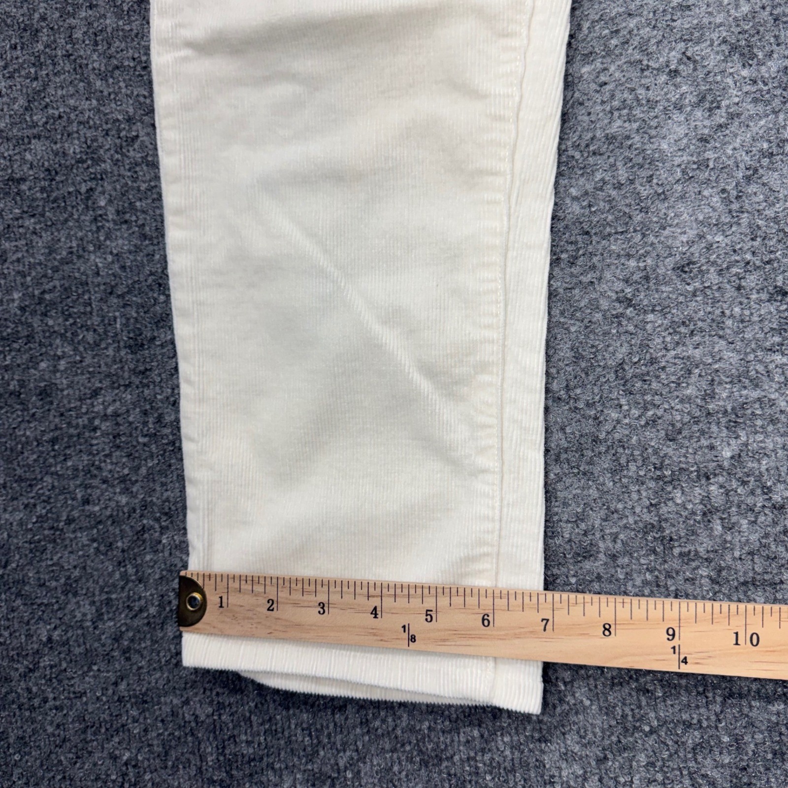 Todd Snyder Slim Fit Stretch Corduroy Pants Mens 33×32 Cream Italian Fabric