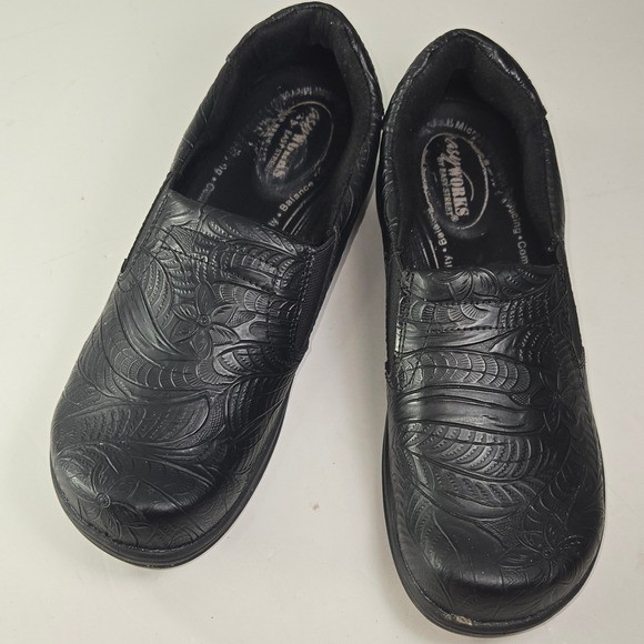 Easy Works Women Health Care Professional Shoe Slip/Oil Resistant Size 8W