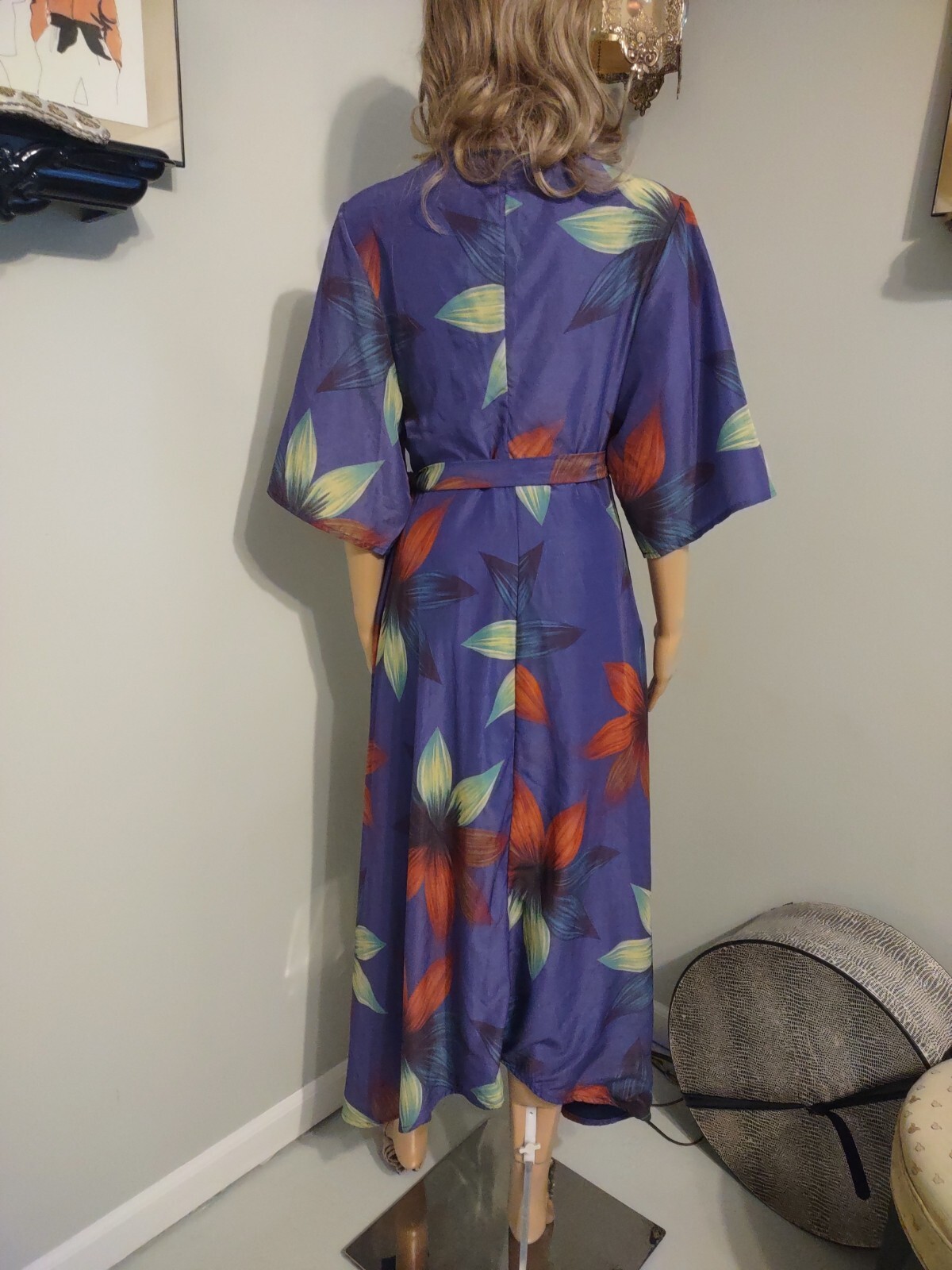 Haoduoyi Wrap Around Dress Purple Flowered size L ~EUC~