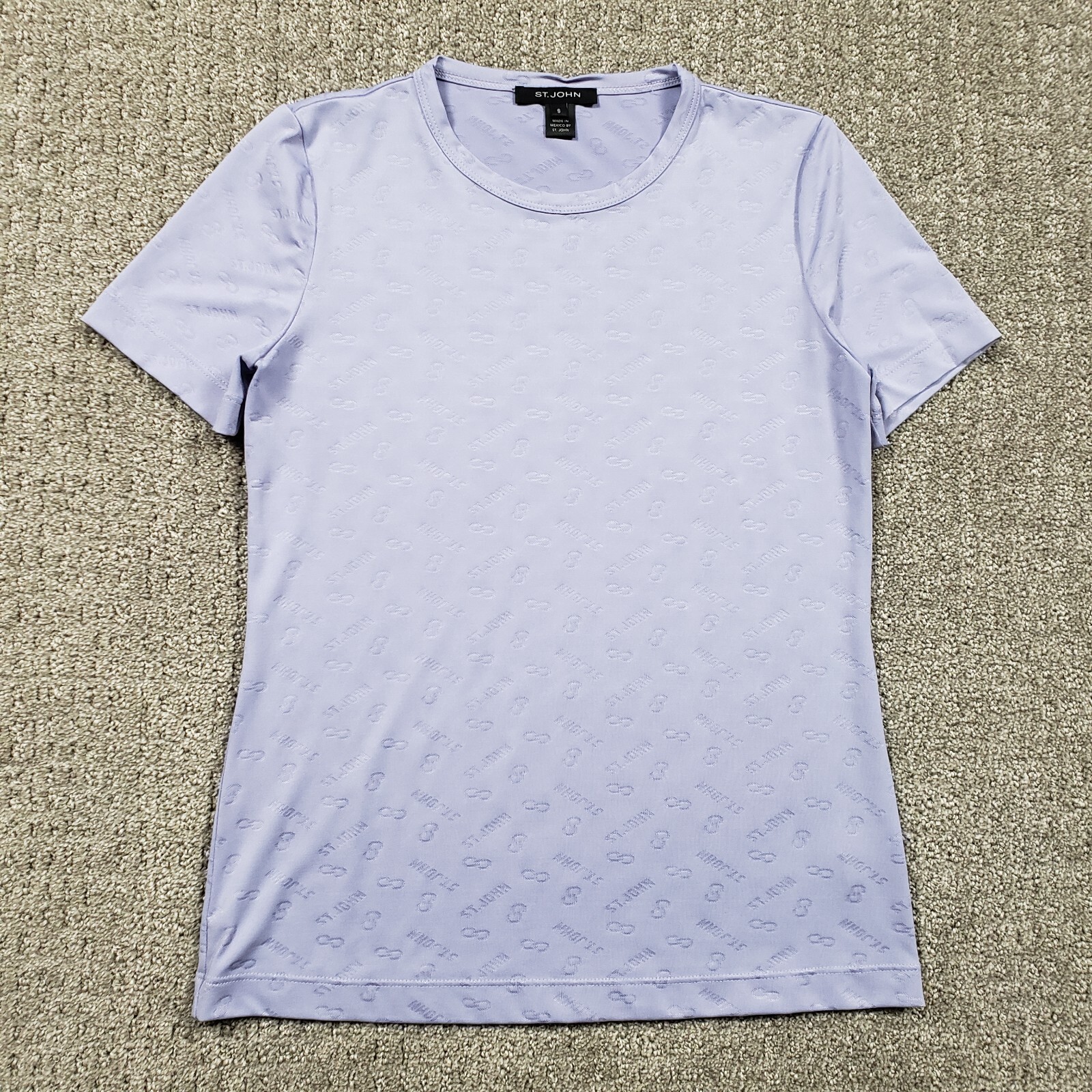 St John Top Womens Small Light Purple Crew Neck Silky Embossed Short Sleeve