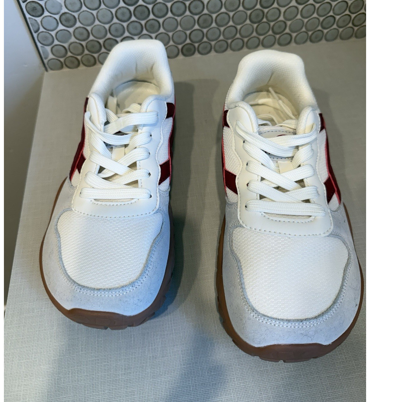 HOBIBEAR Women’s Low Top Lace-Up Mesh Athletic Sneakers Colorblock White Red