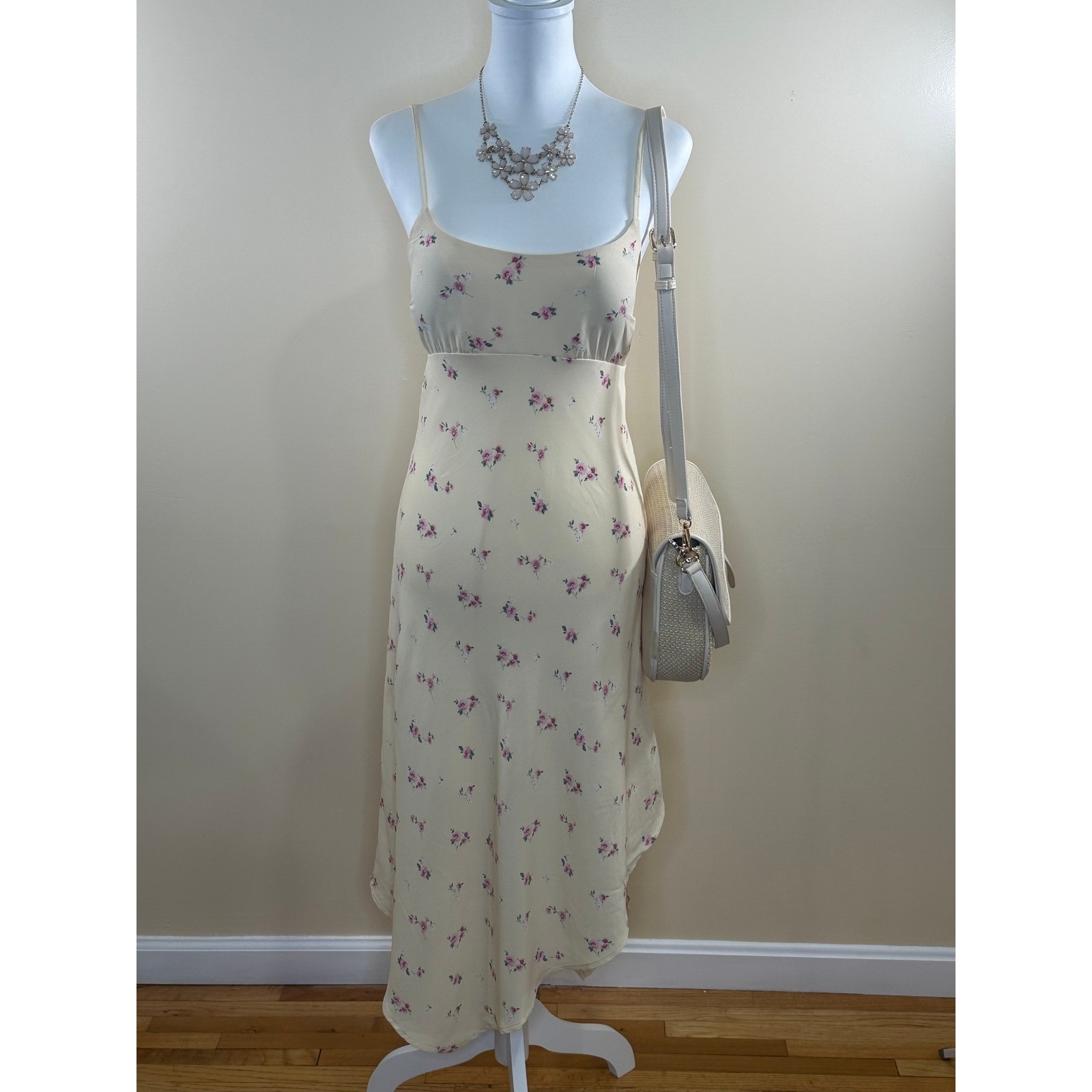 Hollister Floral Midi Dress Womens Small Yellow Open Back with Tie- NEW W/ TAGS