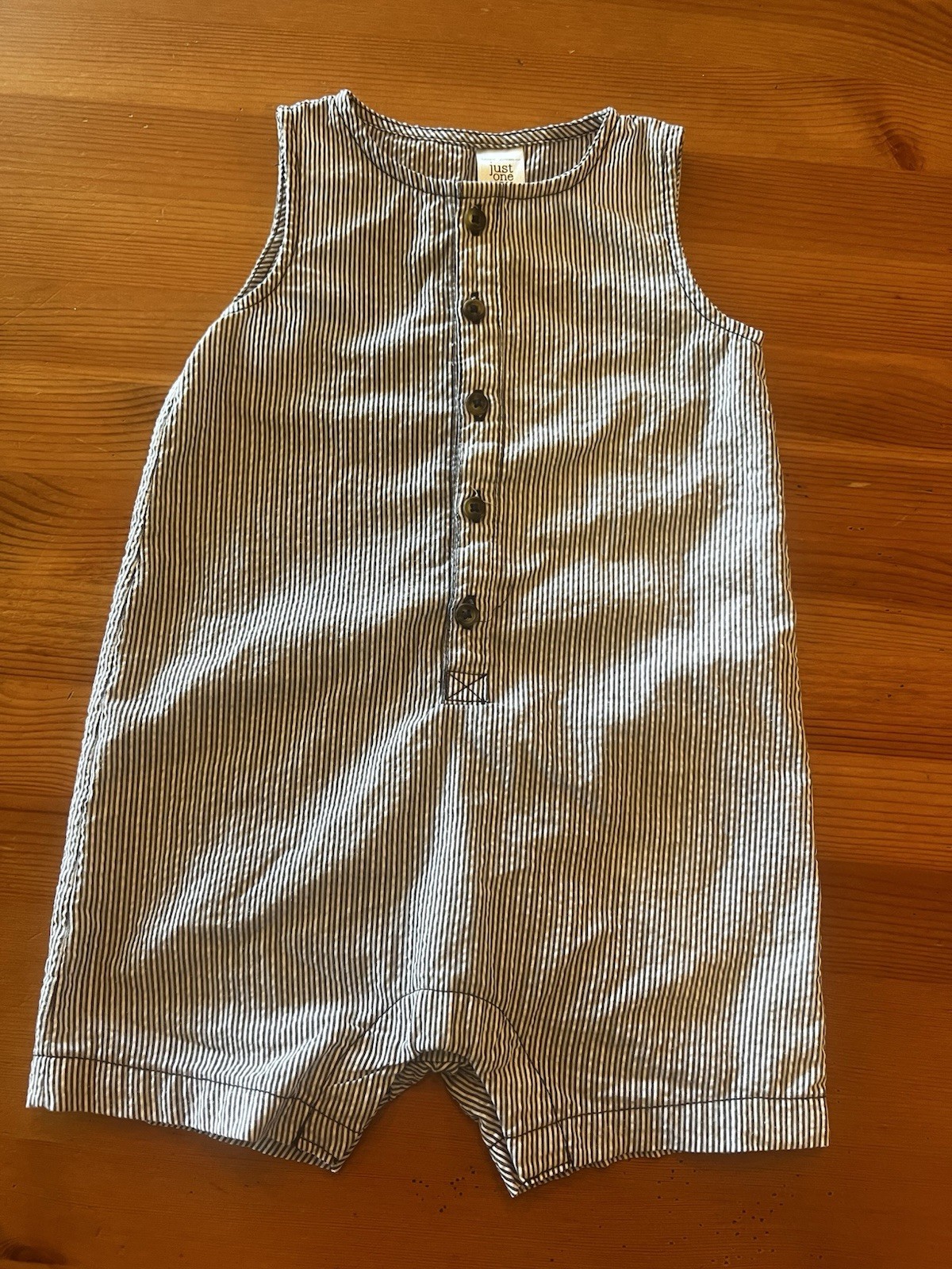 Just One You made by Carter’s 18M Seersucker Stripe Romper Button