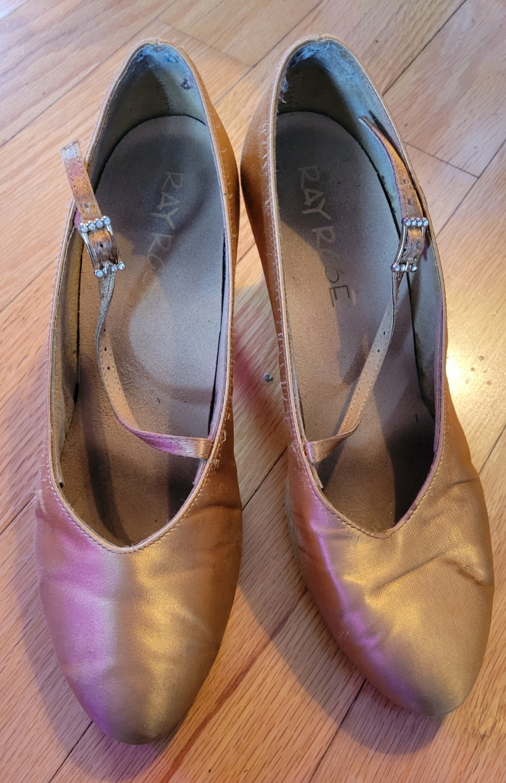 RAY ROSE DANCE SHOES WITH HEEL PROTECTORS sIZE 7 barely worn