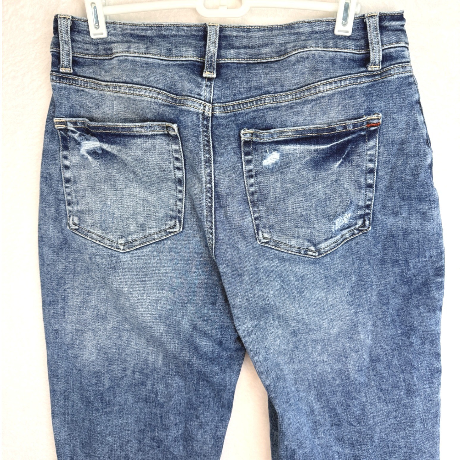 Maurices High Rise Boyfriend Distressed Jeans Blue Button Fly Size 8 Reg