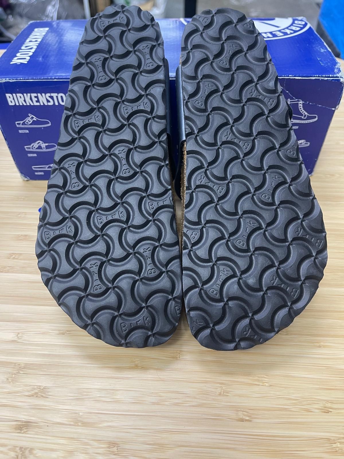 Birkenstock Unisex Gizeh Onyx Birko Flor Regular Fit, Size EU37/ US W6-M4