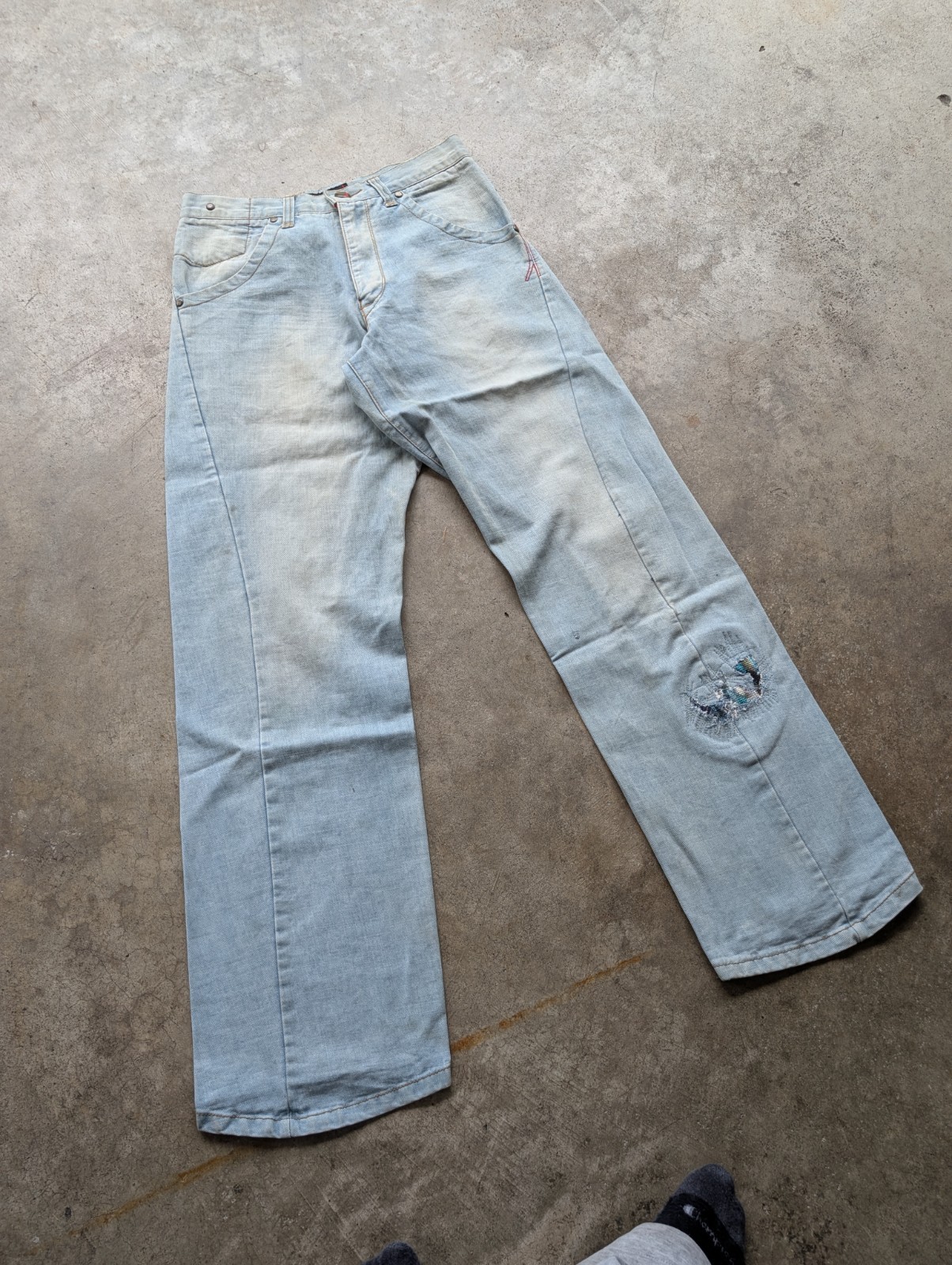 28×32 Levi’s engineered buckleback sashiko Y2K denim jeans vintage