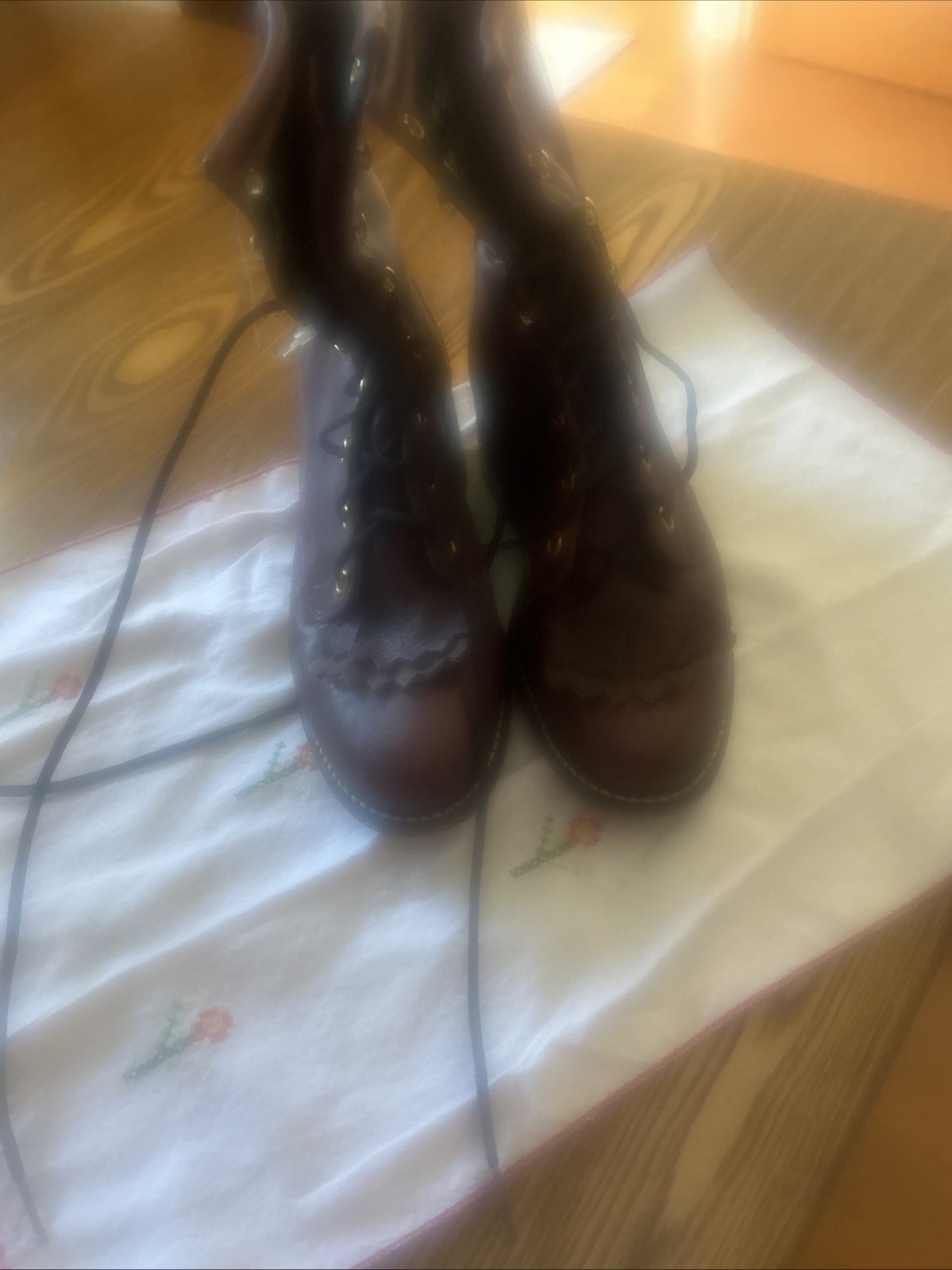 laredo cowboy boots women