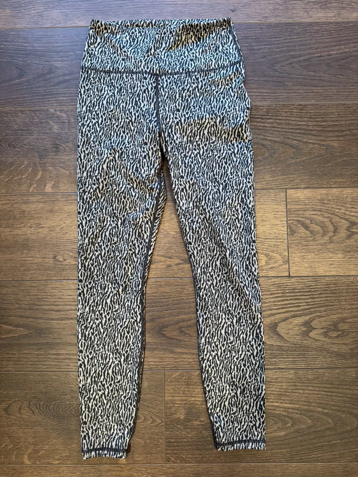 Evereve VARLEY Century Leggings Zebra Animal Print Black Gray High Rise S