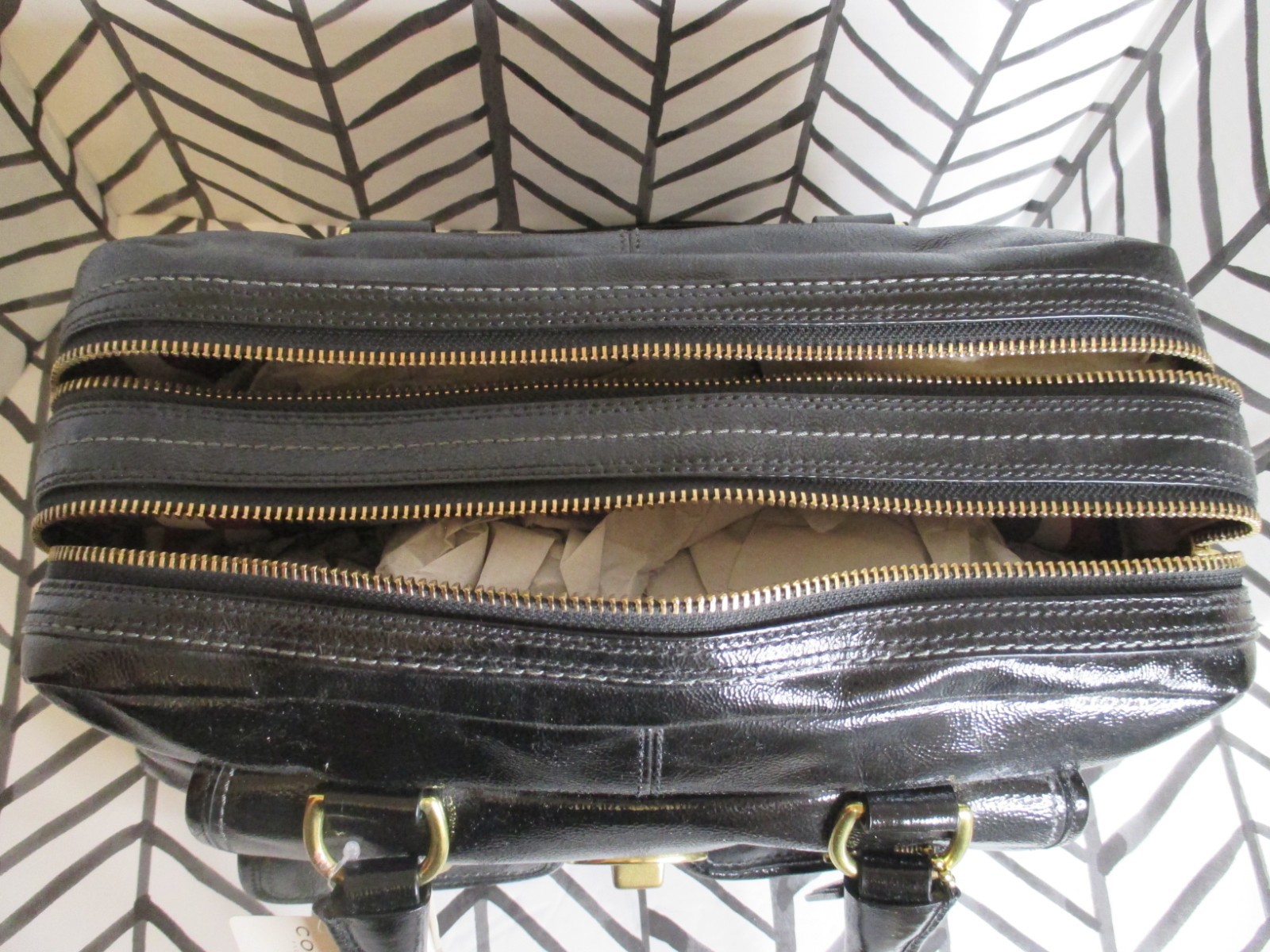 Coach Vintage Black Patent Peyton Handbag – New w/Tags Mint Vintage Condition