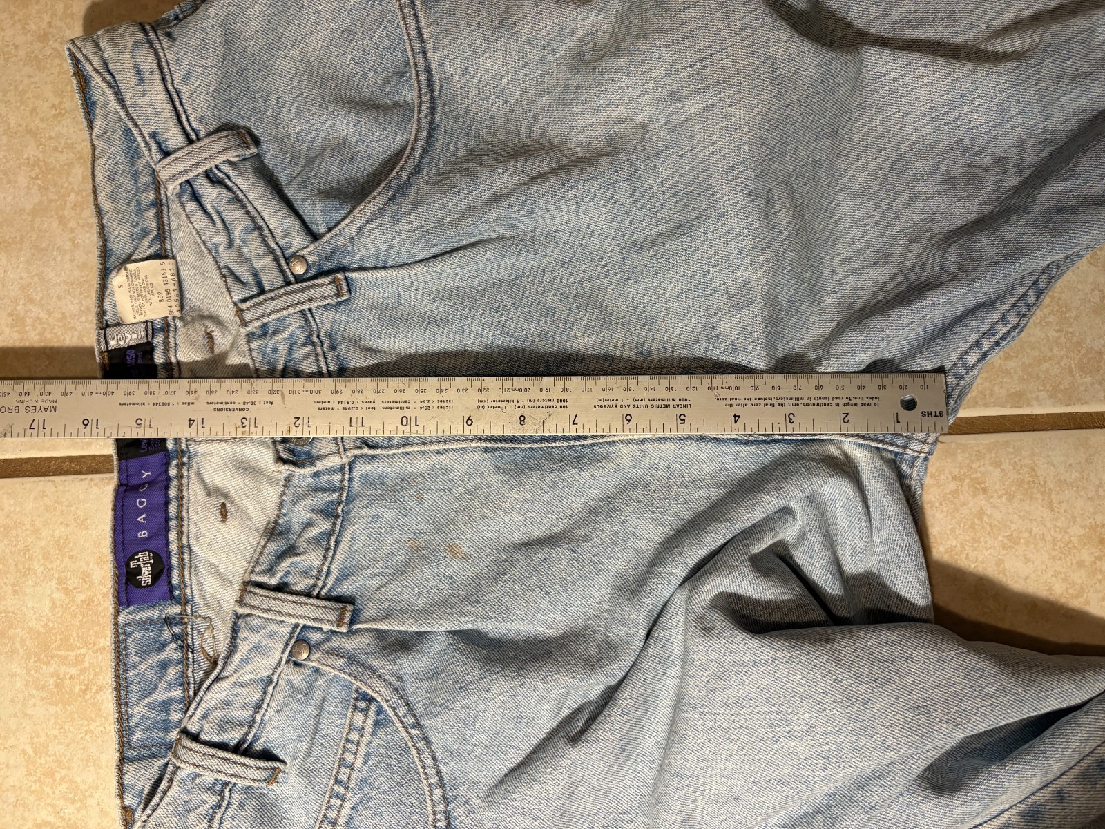 Vintage 90s Levis Silvertab Baggy Jeans Mens True 34×31.5 Light Wash Made in USA