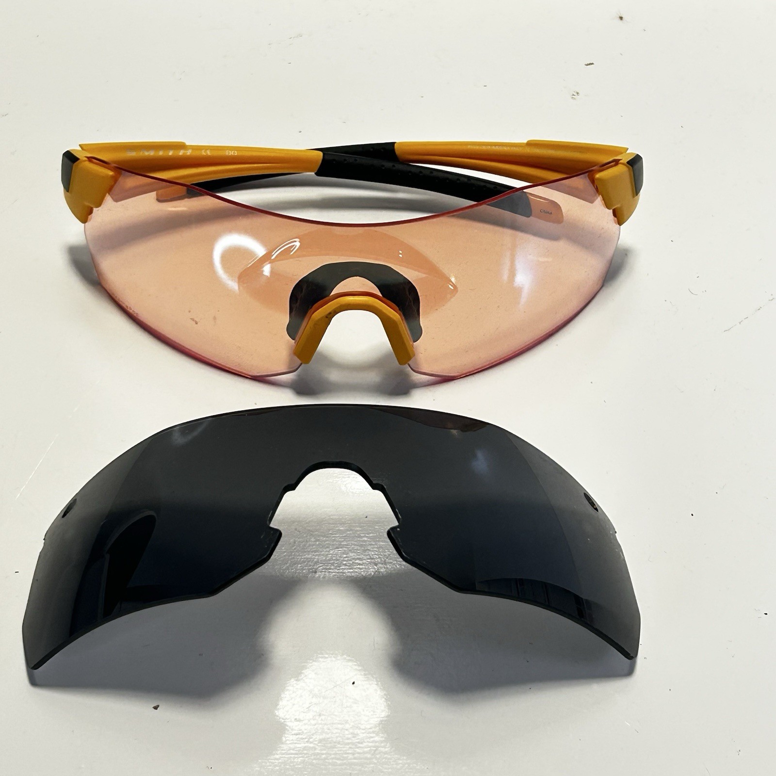 Smith Pivlock Arena Max Interchangeable Sunglasses Barely Used Mustard MT01
