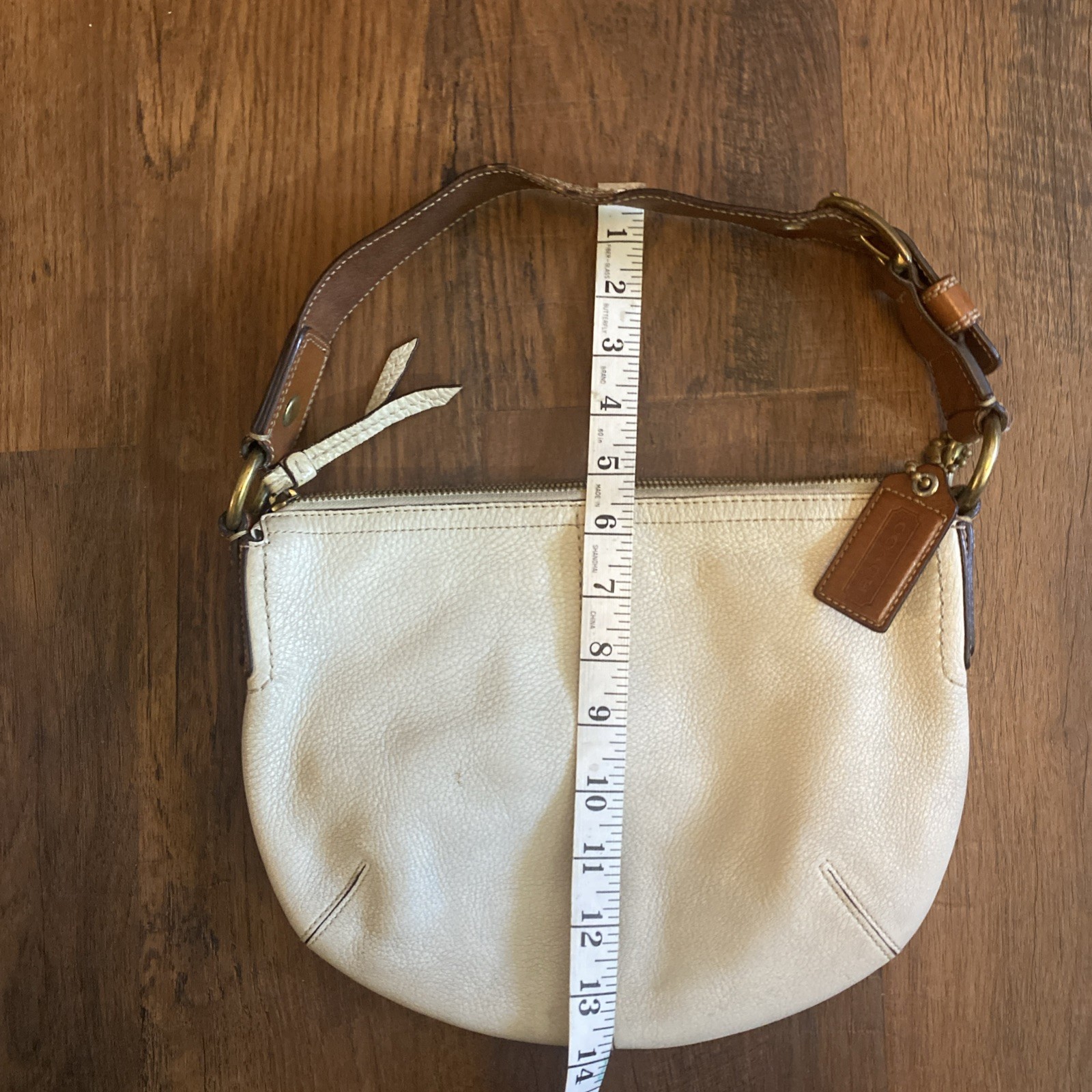 Coach Leather Handbag Half Moon off White B0826-11337