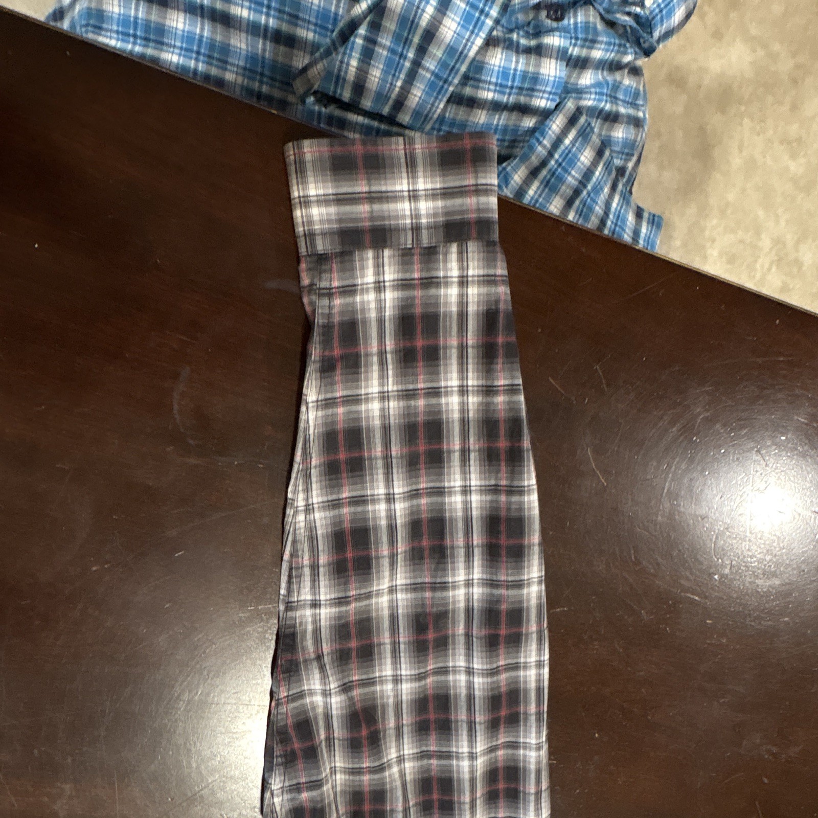(3)Cinch Men’s L Plaid Button-Down Collared Button-Up Shirt