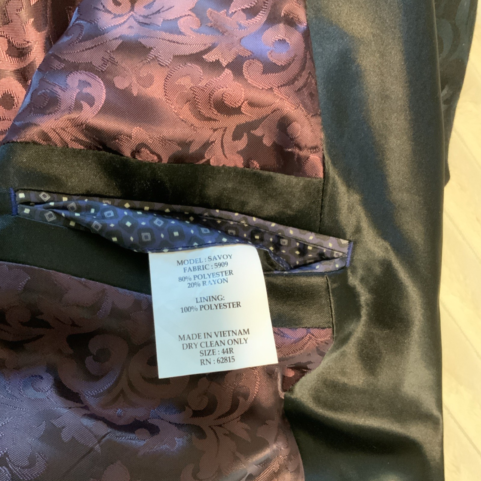Savile Row Company Black Tuxedo Jacket 44R Regular Polyester Rayon Formal