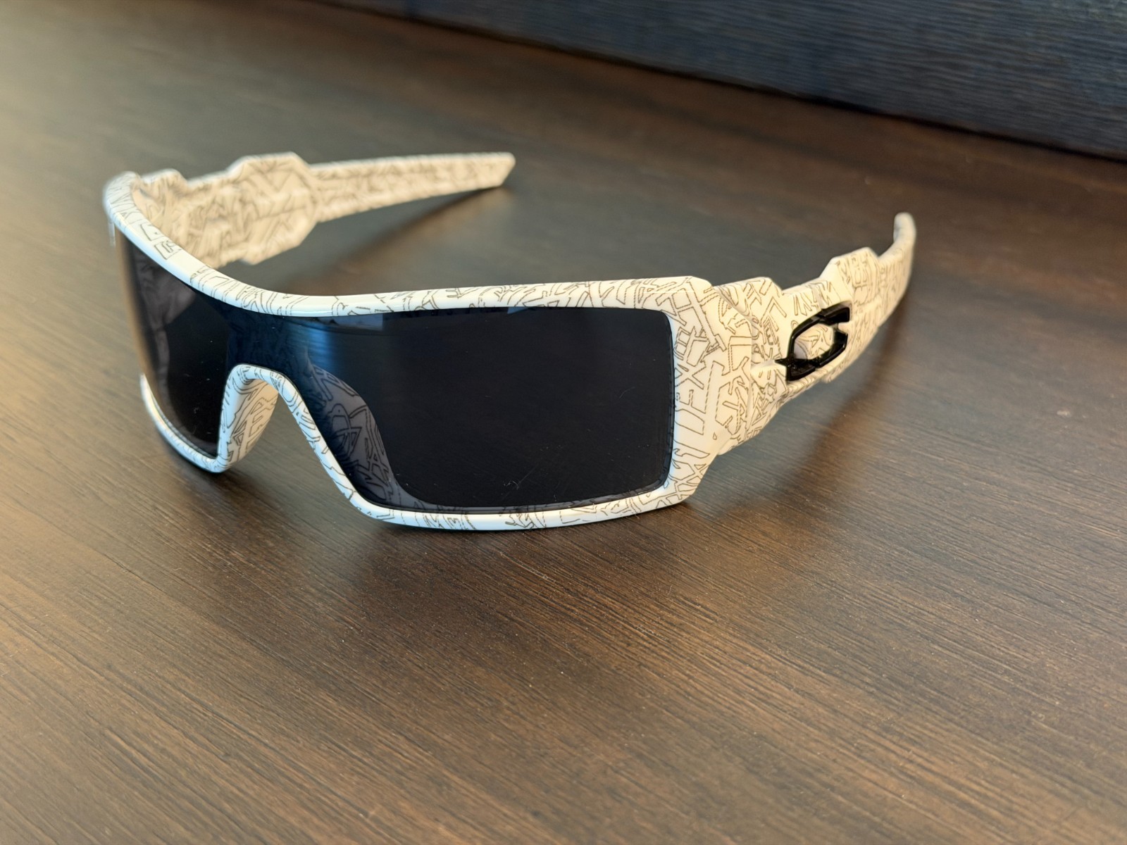 Oakley Oil Rig 03-461 White Text Print Grey Lens Made USA Pre-Luxottica Rare