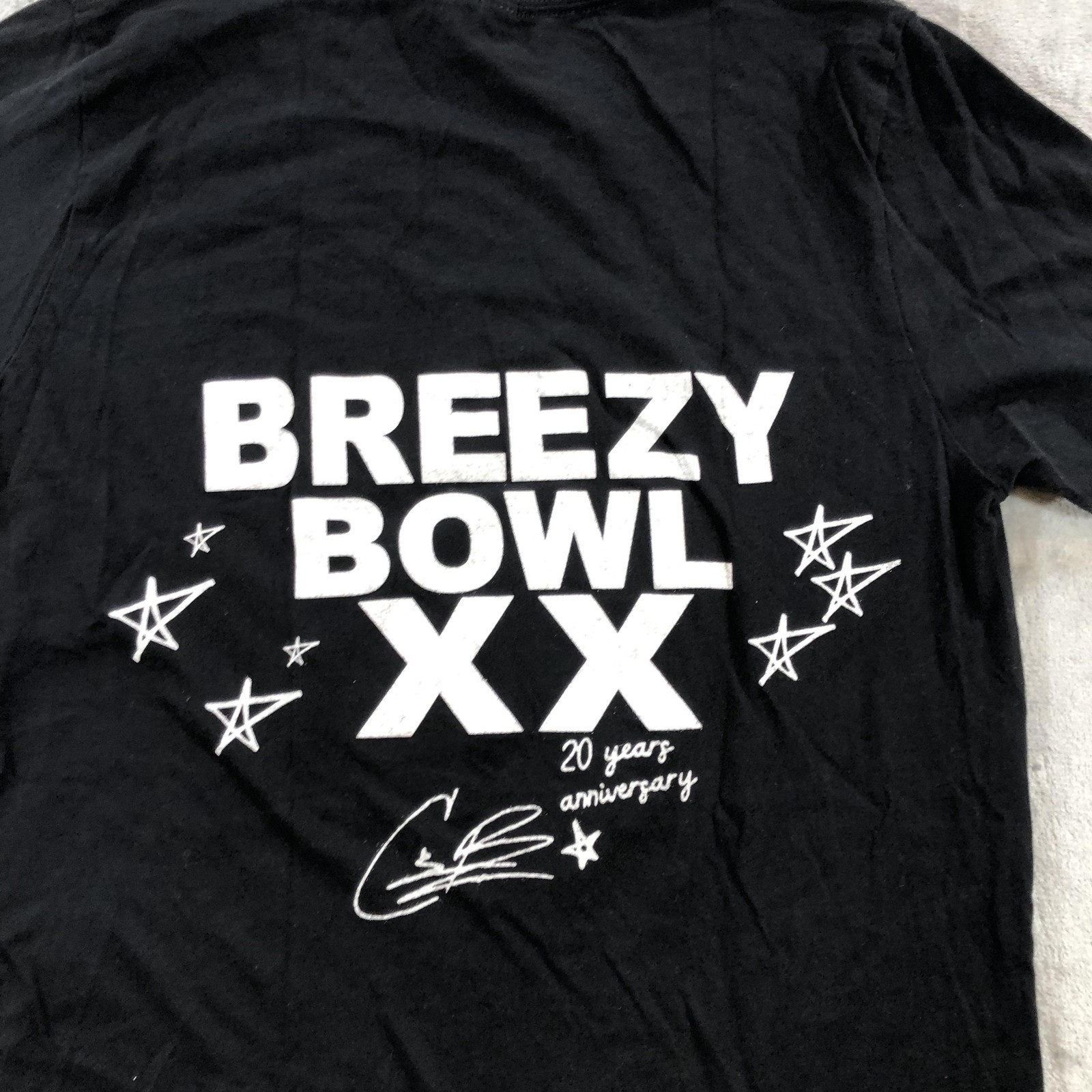 Chris Brown Shirt Womens Medium Black Breezy Bowl XX Tour Graphic Rhinestone