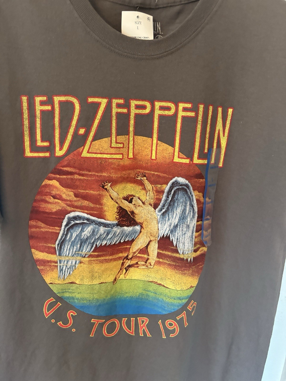 Led Zeppelin Men’s T-Shirt Large Graphic Print Short Sleeve Vintage 1975