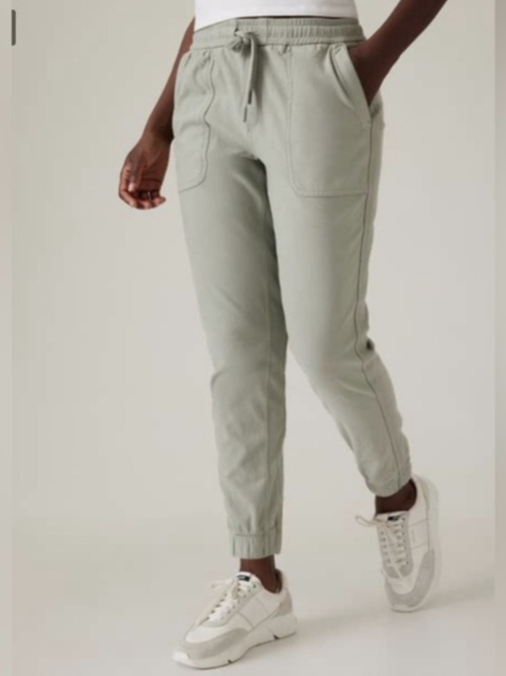 Athleta Farallon Jogger Light Sage Green Medium