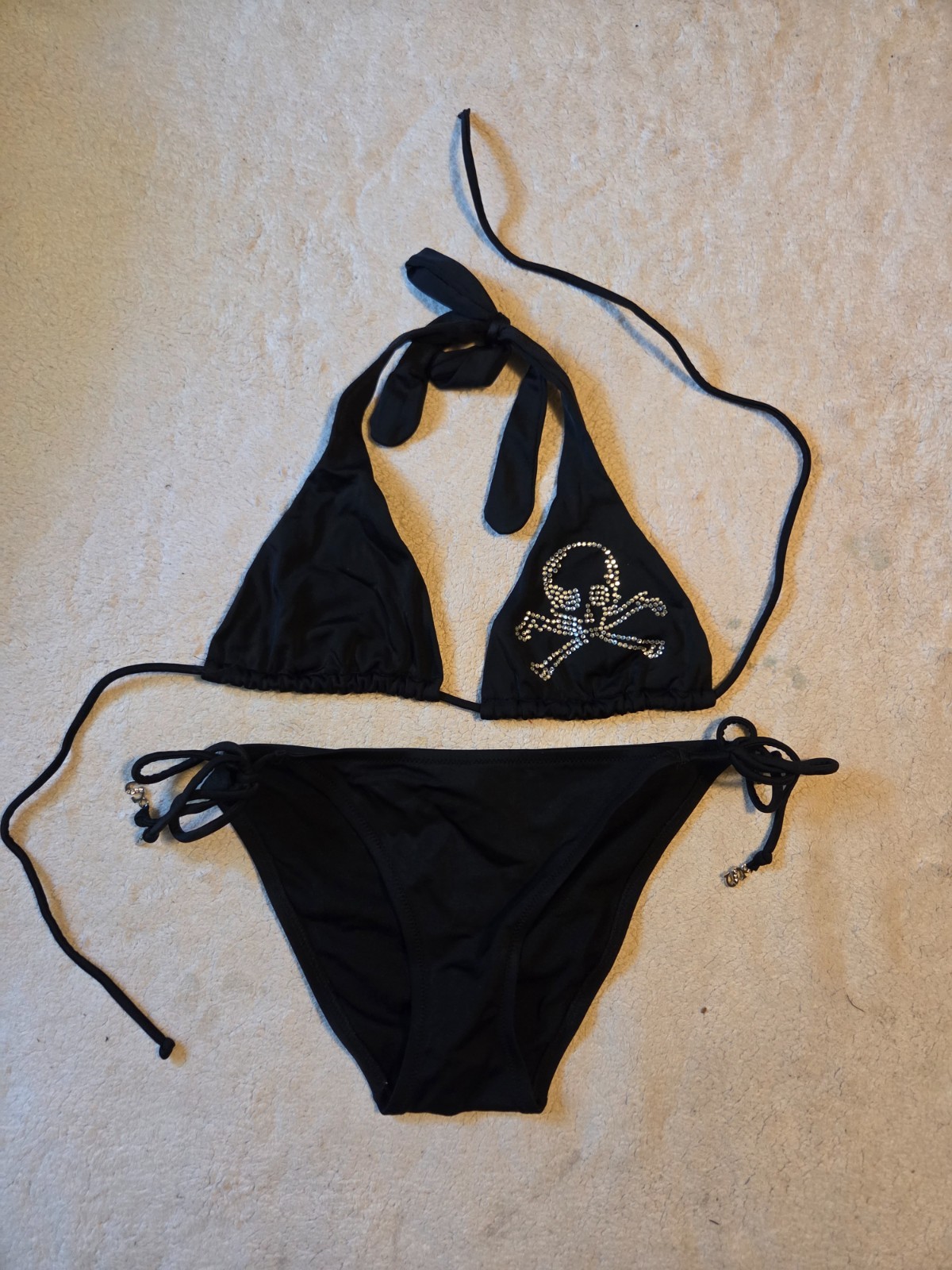 Vintage Y2K Victoria’s Secret Rhinestone Jewel Skull Rare Bikini Set Size small