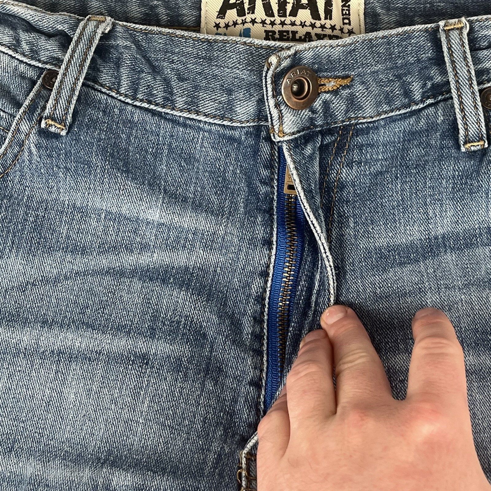 Ariat Jeans Mens 38×28* Blue M2 Relaxed Boot Cut Stretch Western Cowboy Denim