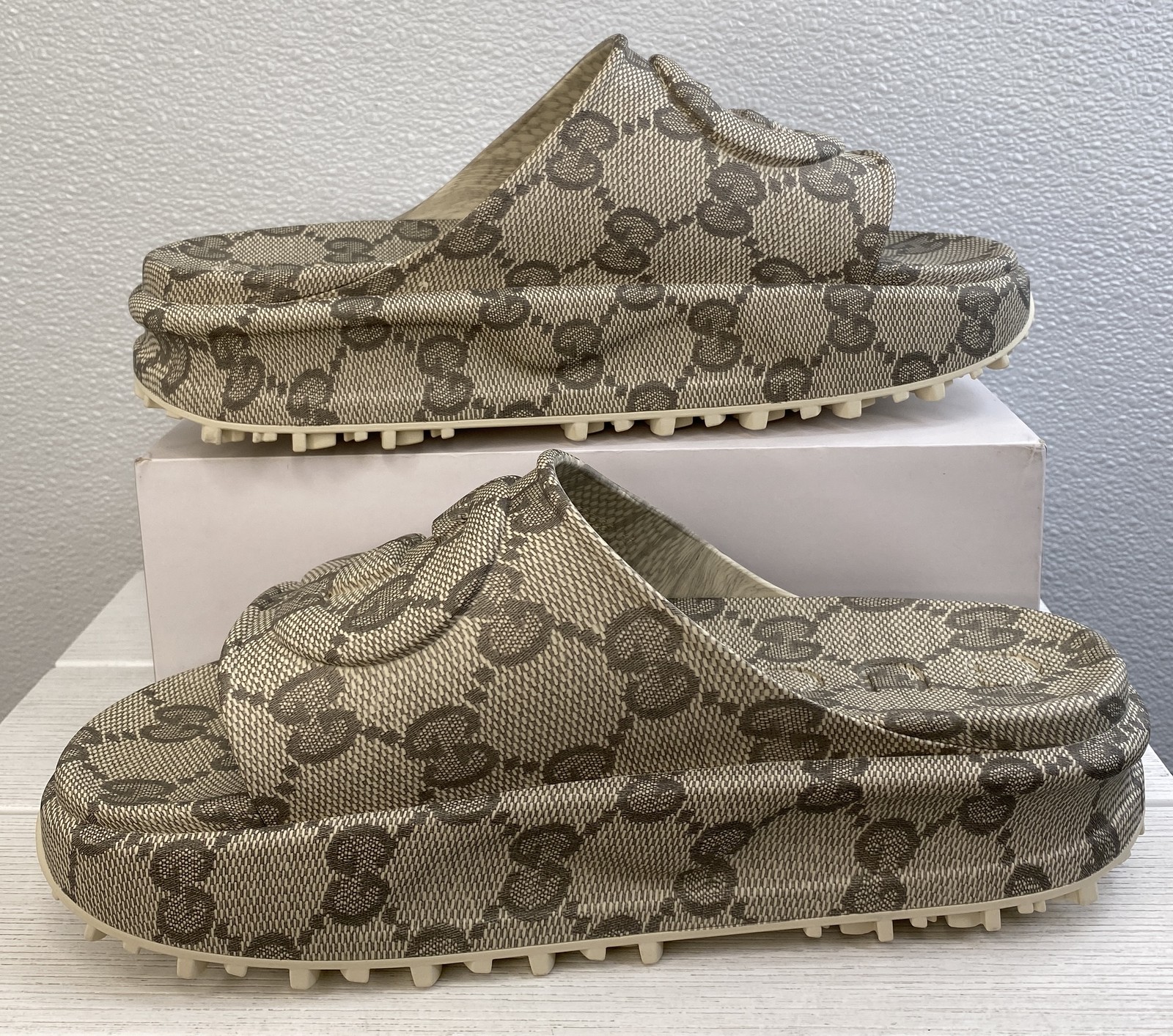 Gucci Miami Slides Mens US12 UK11 Beige-Ebony Rubber Platform Sandals *PREOWNED*