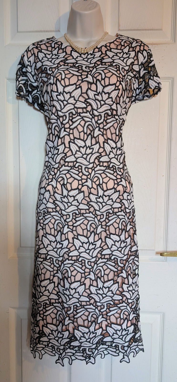 Beautiful floral guipure lace Overlay shift dress Sz 14 Wedding Races occasions