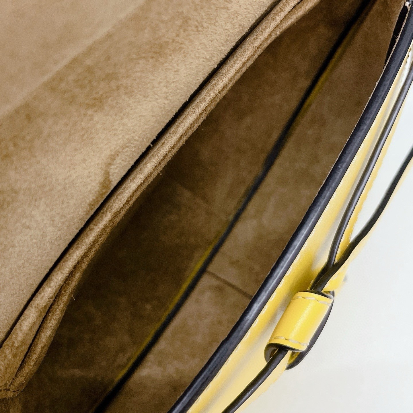 Loewe Pre-Owned Authentic Saddle Bag Yellow 19*13*9 Free Tracked Shipping
