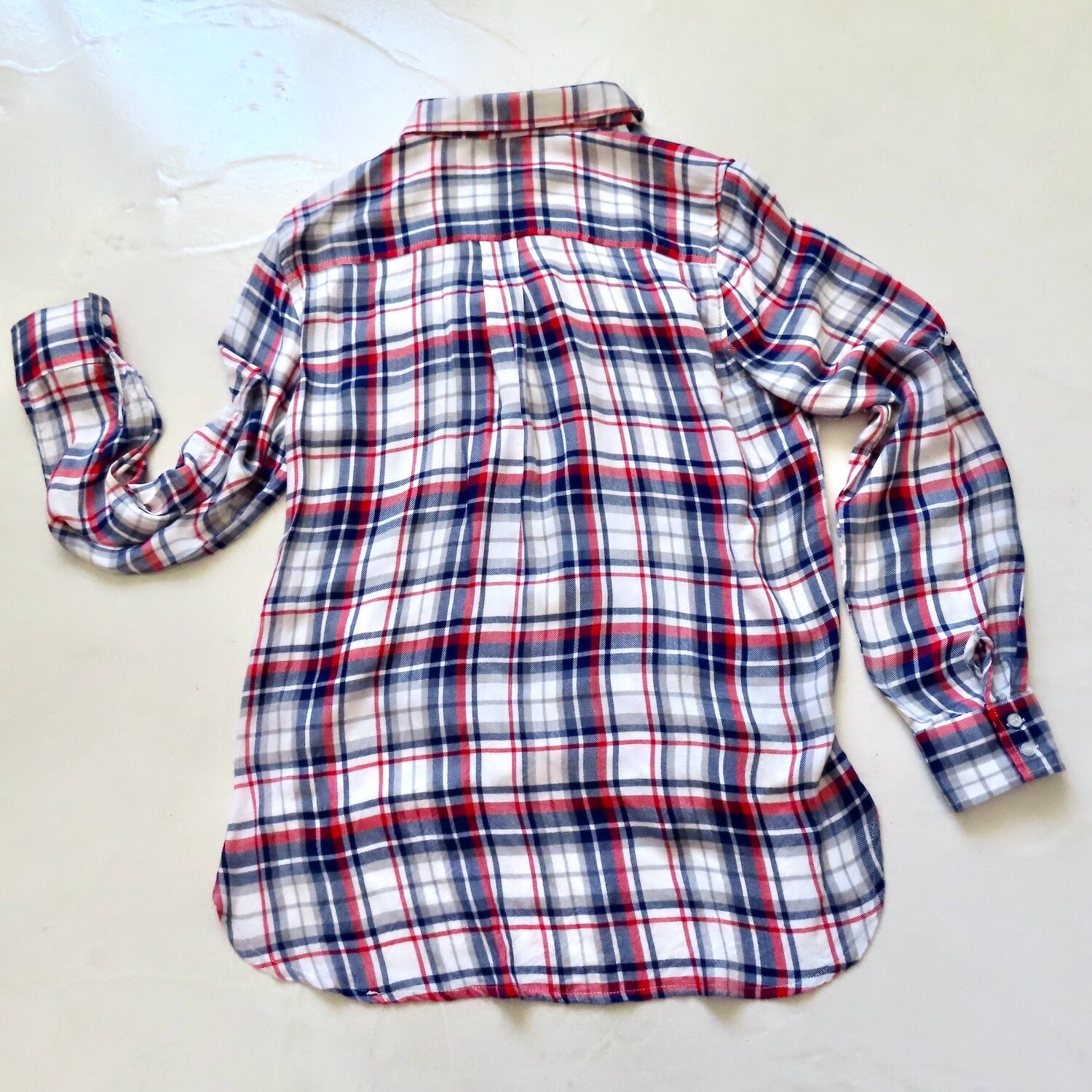 Supply & Demand Shirt Womens Medium Red Blue Plaid Button Up Long Sleeve Western
