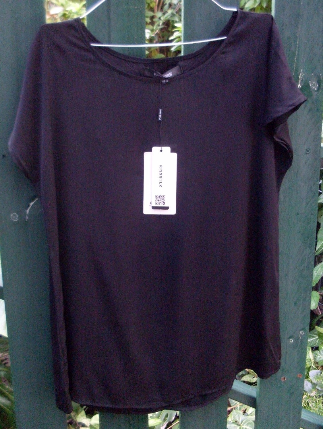 🛍BNWT KM Kiss Milk (Sz 14us) Womens Black Top CUT-OUT BACK Light Modern Fashion