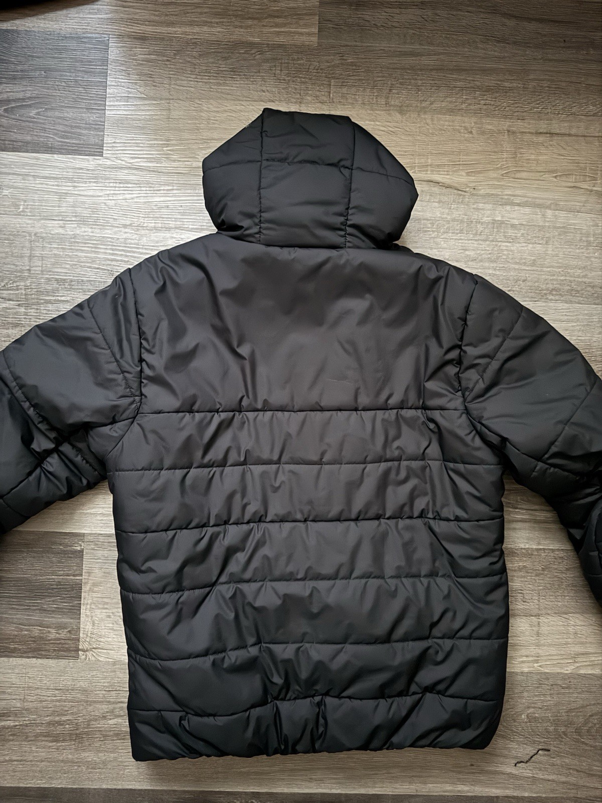 Nike Men’s Black Hooded Puffer Jacket Full Zip Pockets Size M
