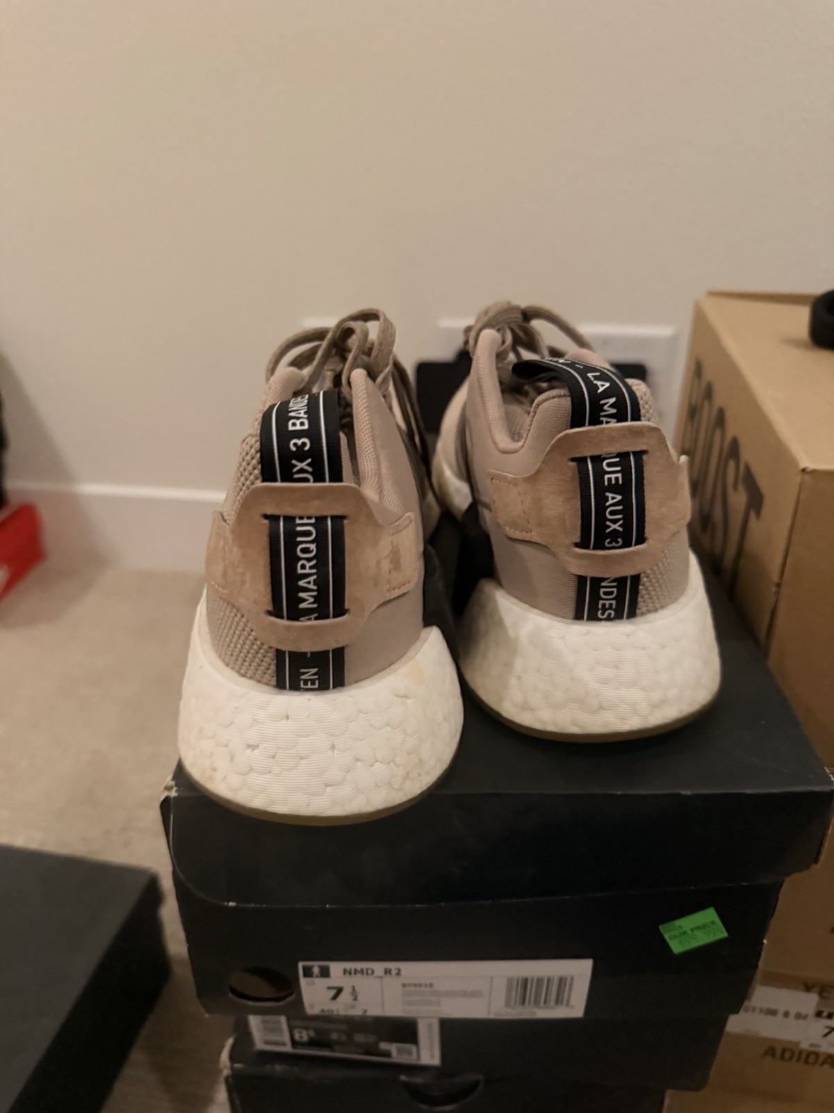 adidas NMD_R2 Trace Khaki Size 7.5