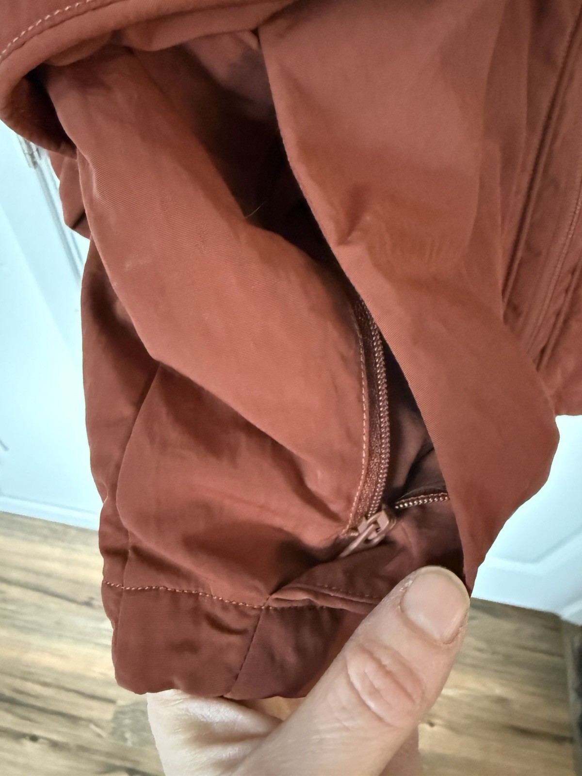 Lululemon Effortless Dark Terracotta Size 6 Jacket Women’s