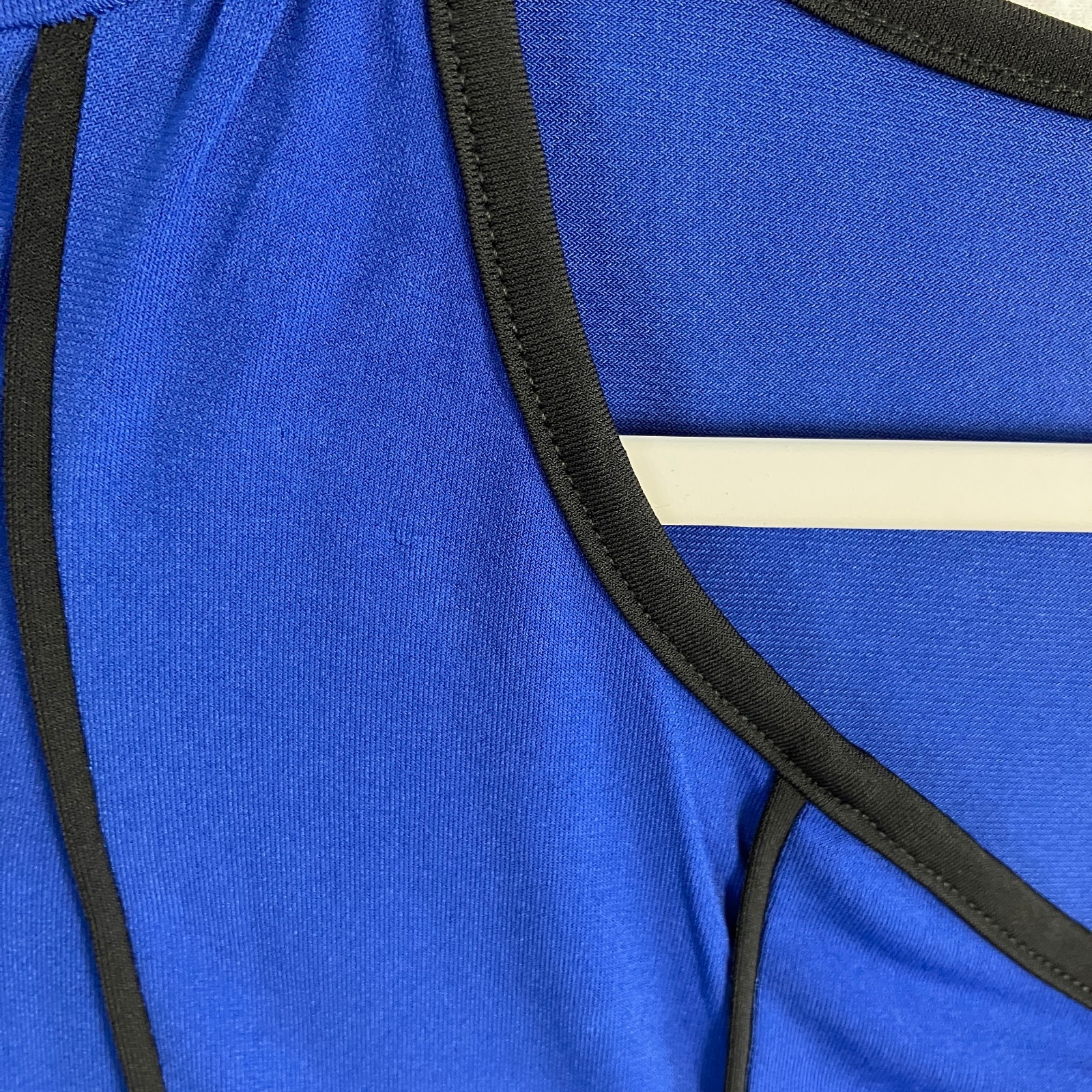 Avenue Cold Shoulder Asymmetric Tunic Women’s Size 22/24 Royal Blue