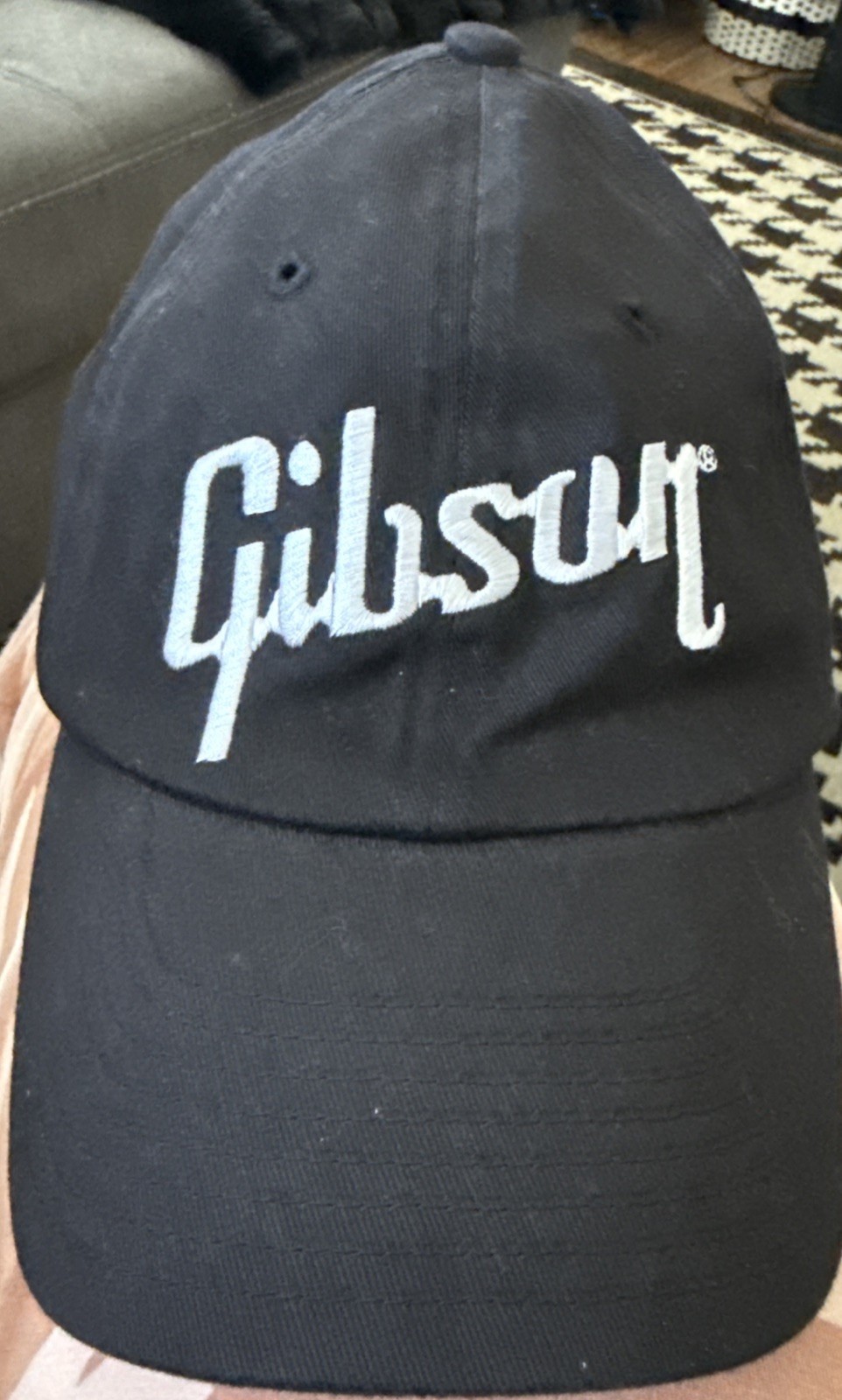Gibson Logo Embroidered Flexfit Hat Flat and Curved Black, OS NWT