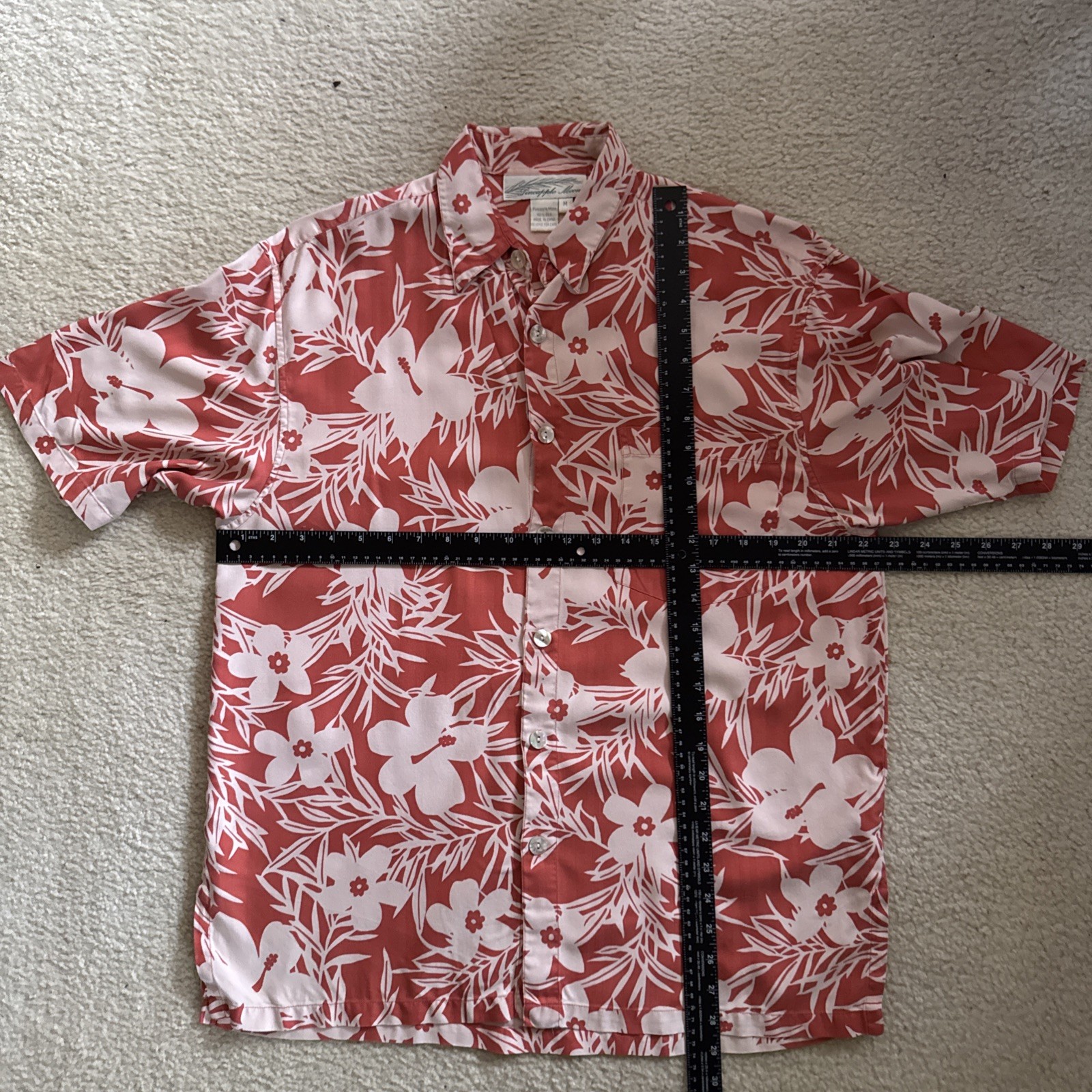 Pineapple Moon Silk Hawaiian Shirt Men’s Size M Salmon Color Floral Beach Resort