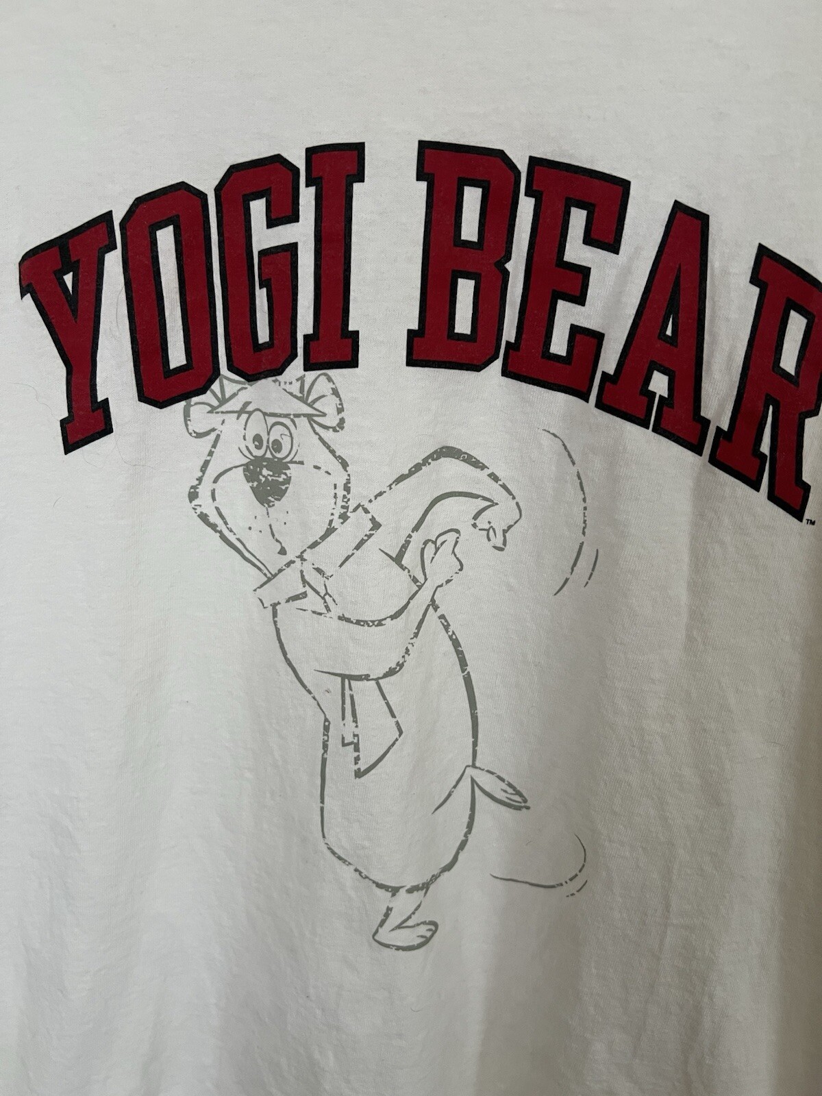 VTG Retro Style Yogi Bear White Shirt Men’s Large Hanna Barbera Cartoon