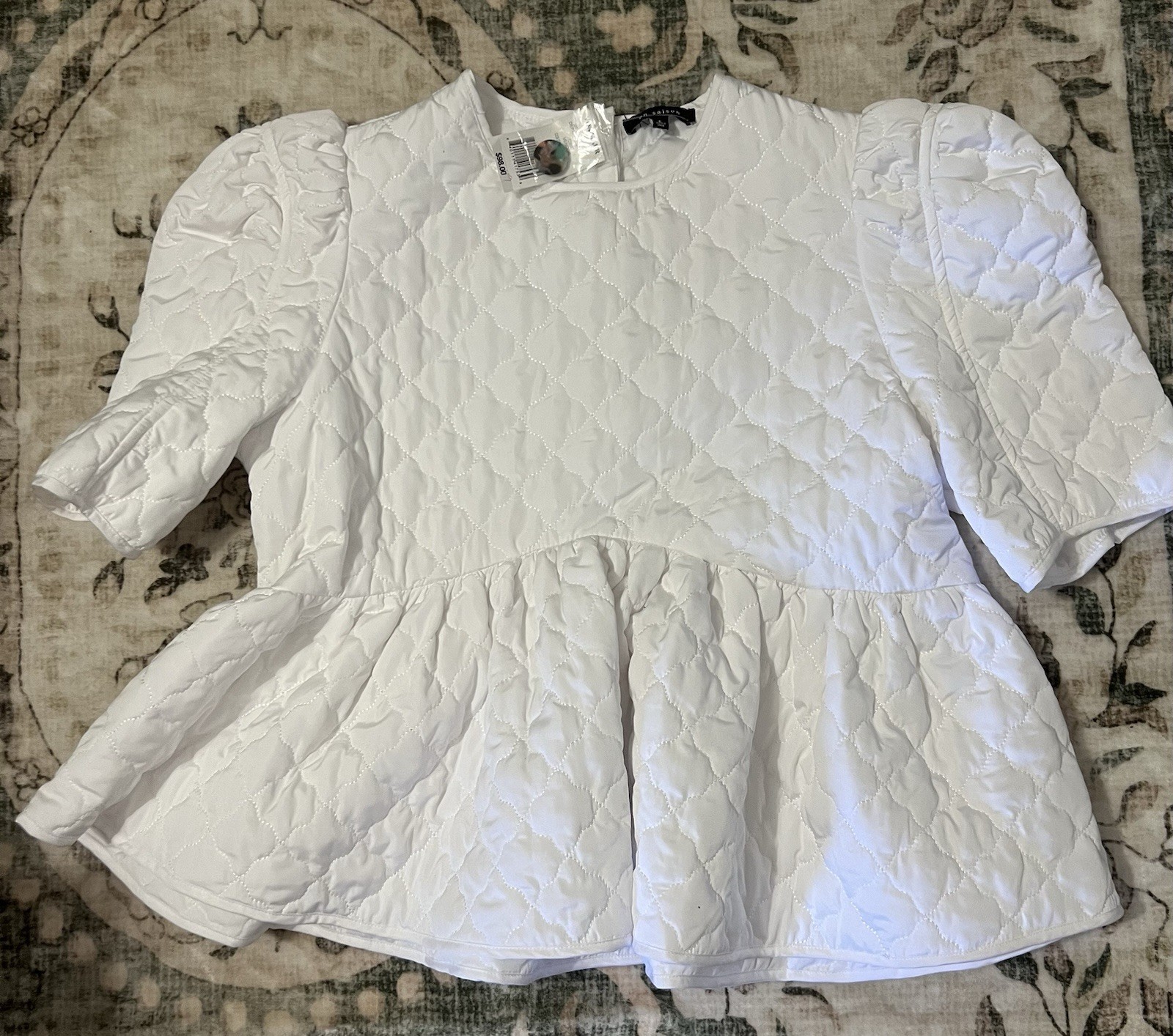 En Saison Women’s Quilted Babydoll Top Featuring Dramatic Puff Sleeves Large