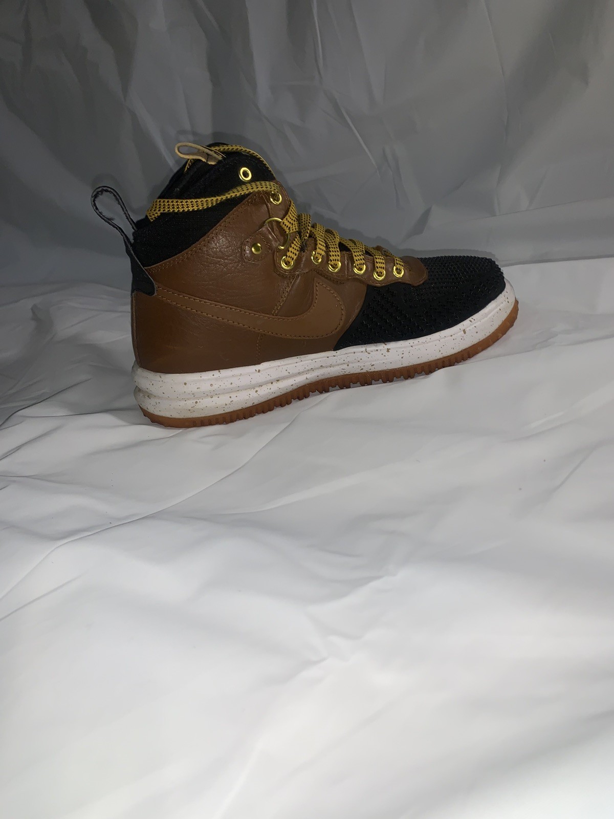 Size 10 – Nike Air Force 1 07 LV8 High Black