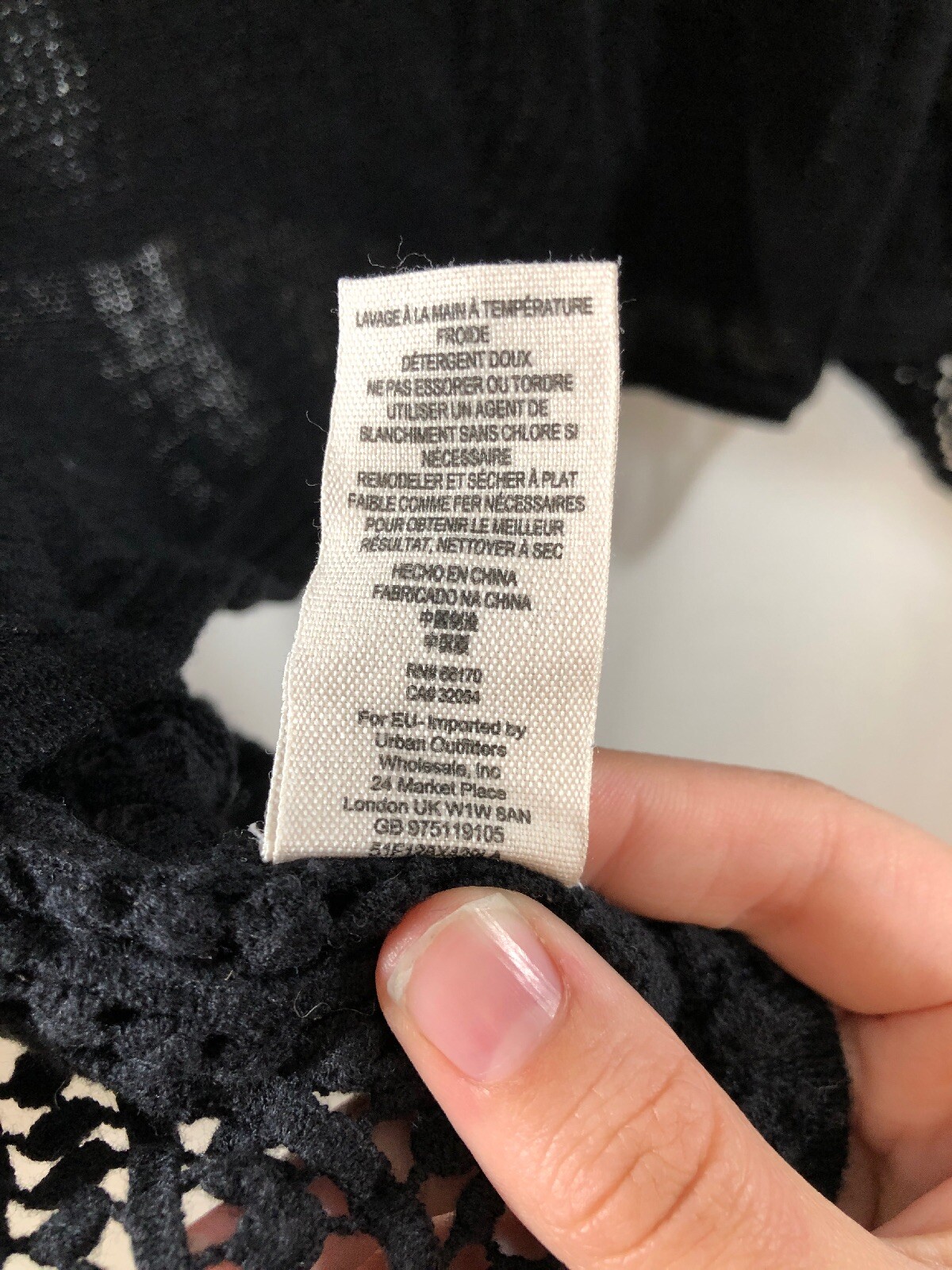 EUC $108 Free People Echo Stitch Cold Shoulder Sweater Black [ Small ] #1902