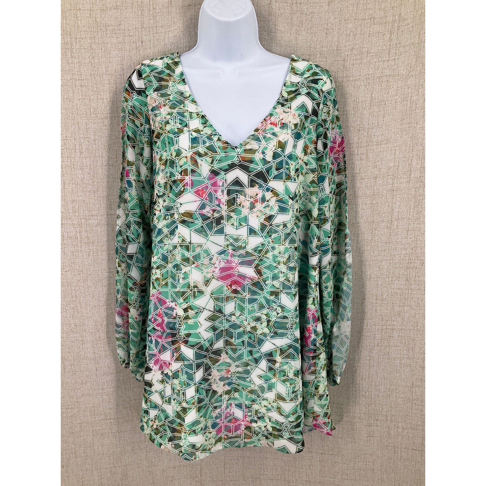 Lovers + Friends Mini Dress Women S Green Geometric Floral Boho V-Neck Chiffon
