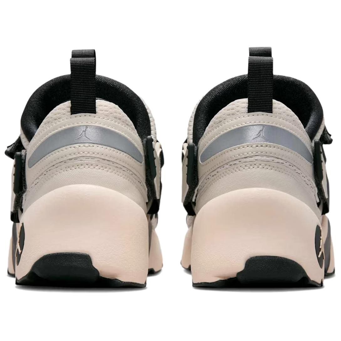 Jordan Trunner Lx Light Orewood Brown Womens HQ2164-102