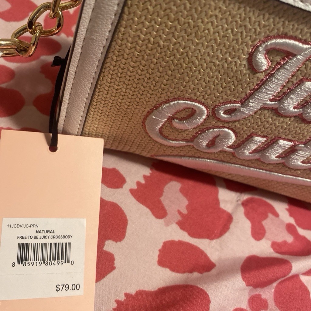 Juicy Couture Small Crossbody Logo Natural/White Pink Heart Charm